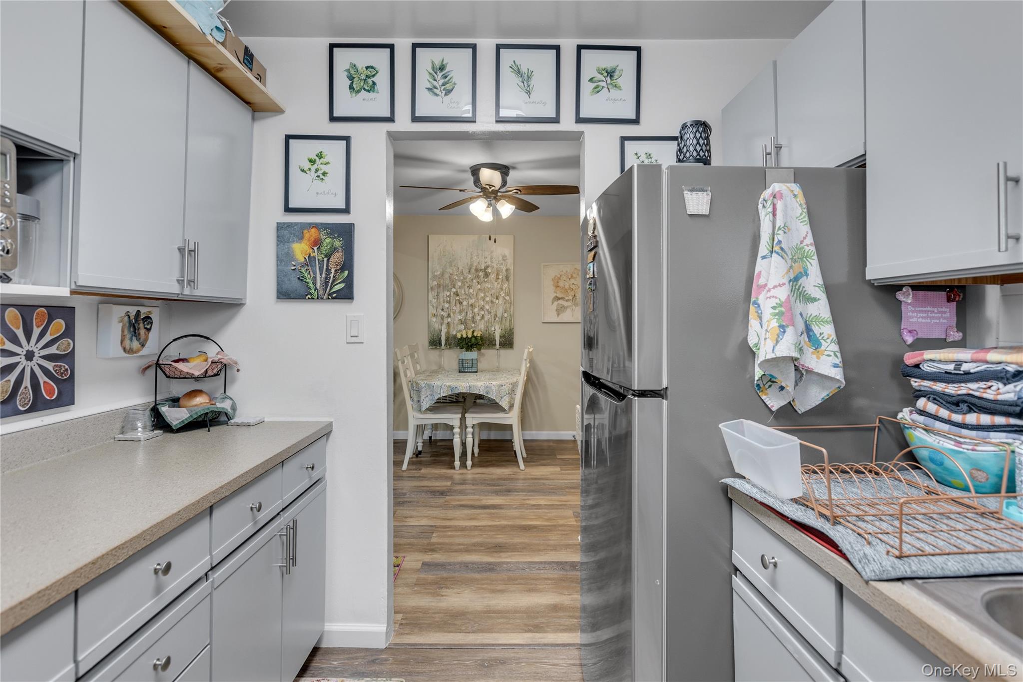 200 Merrick Road # I, Amityville, NY 11701