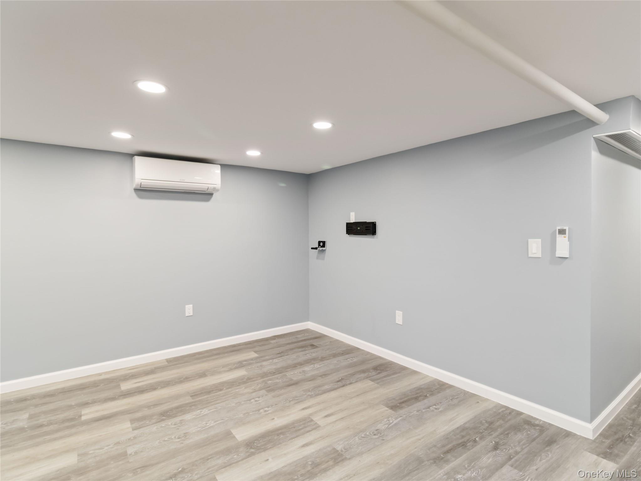 6286 Dry Harbor Road, Middle Village, NY 11379