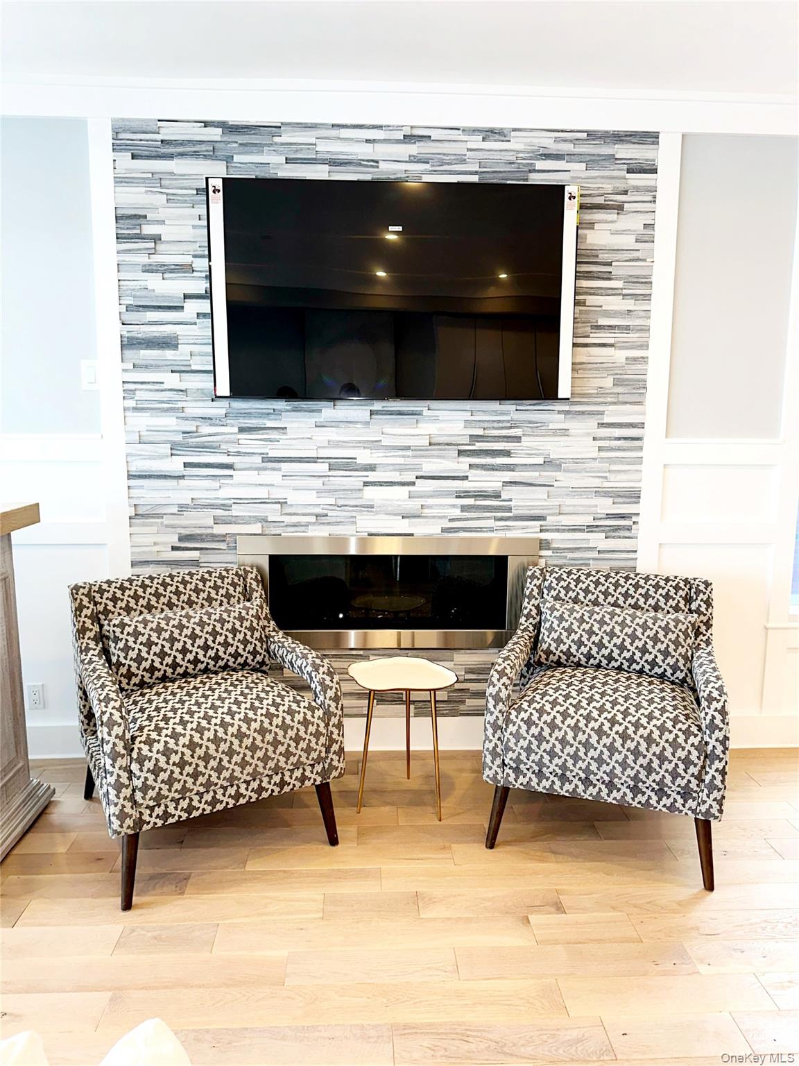 61 Orchard Beach Boulevard # B, Port Washington, NY 11050