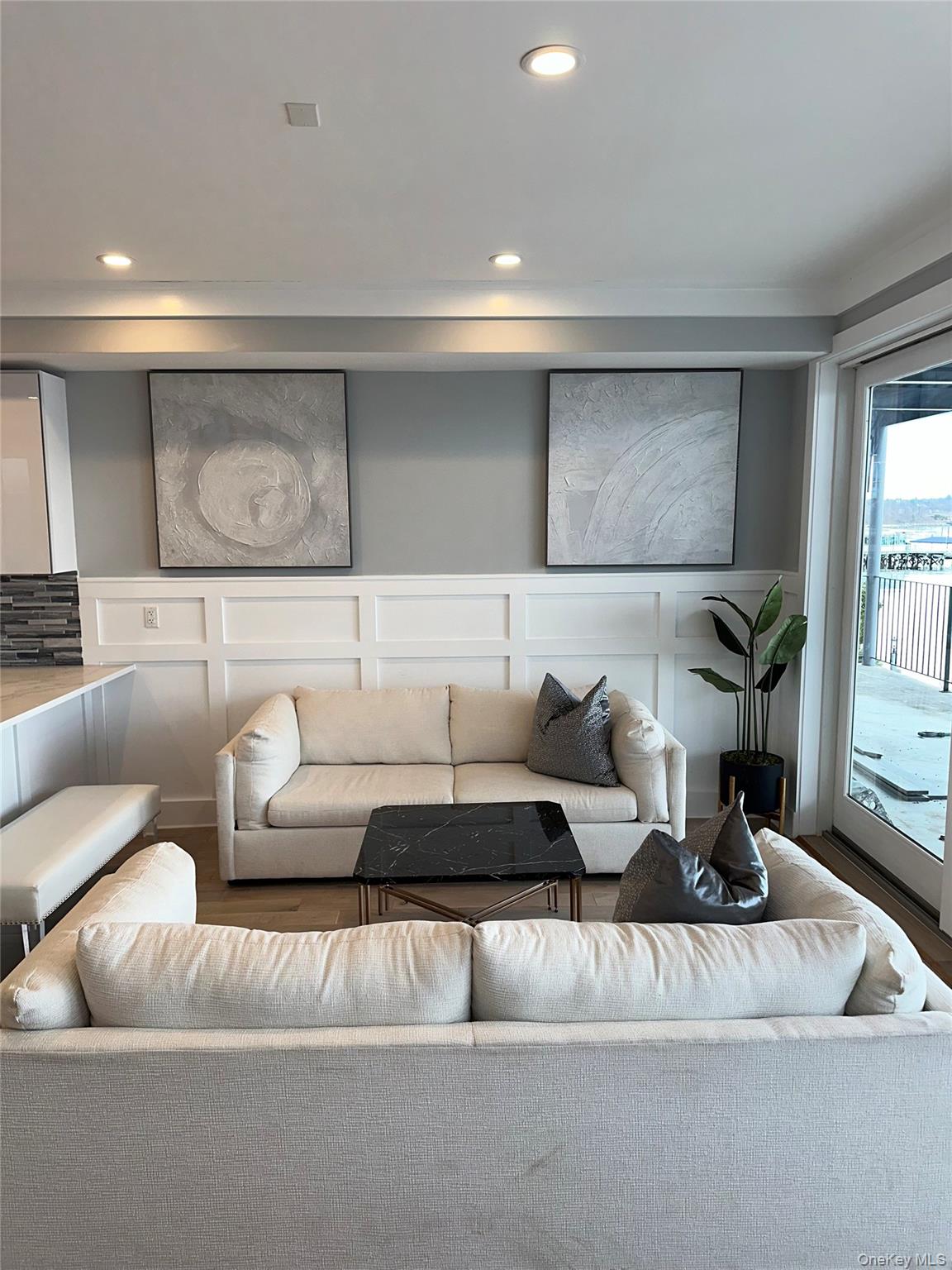 61 Orchard Beach Boulevard # B, Port Washington, NY 11050