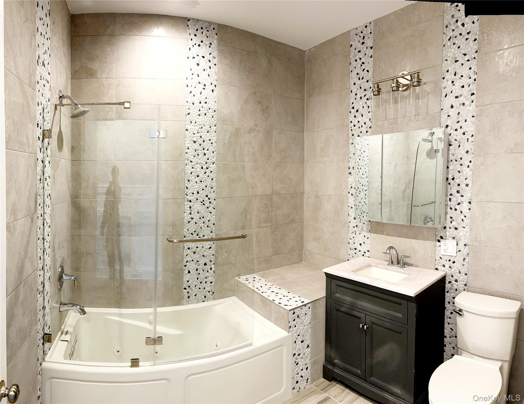 61 Orchard Beach Boulevard # B, Port Washington, NY 11050