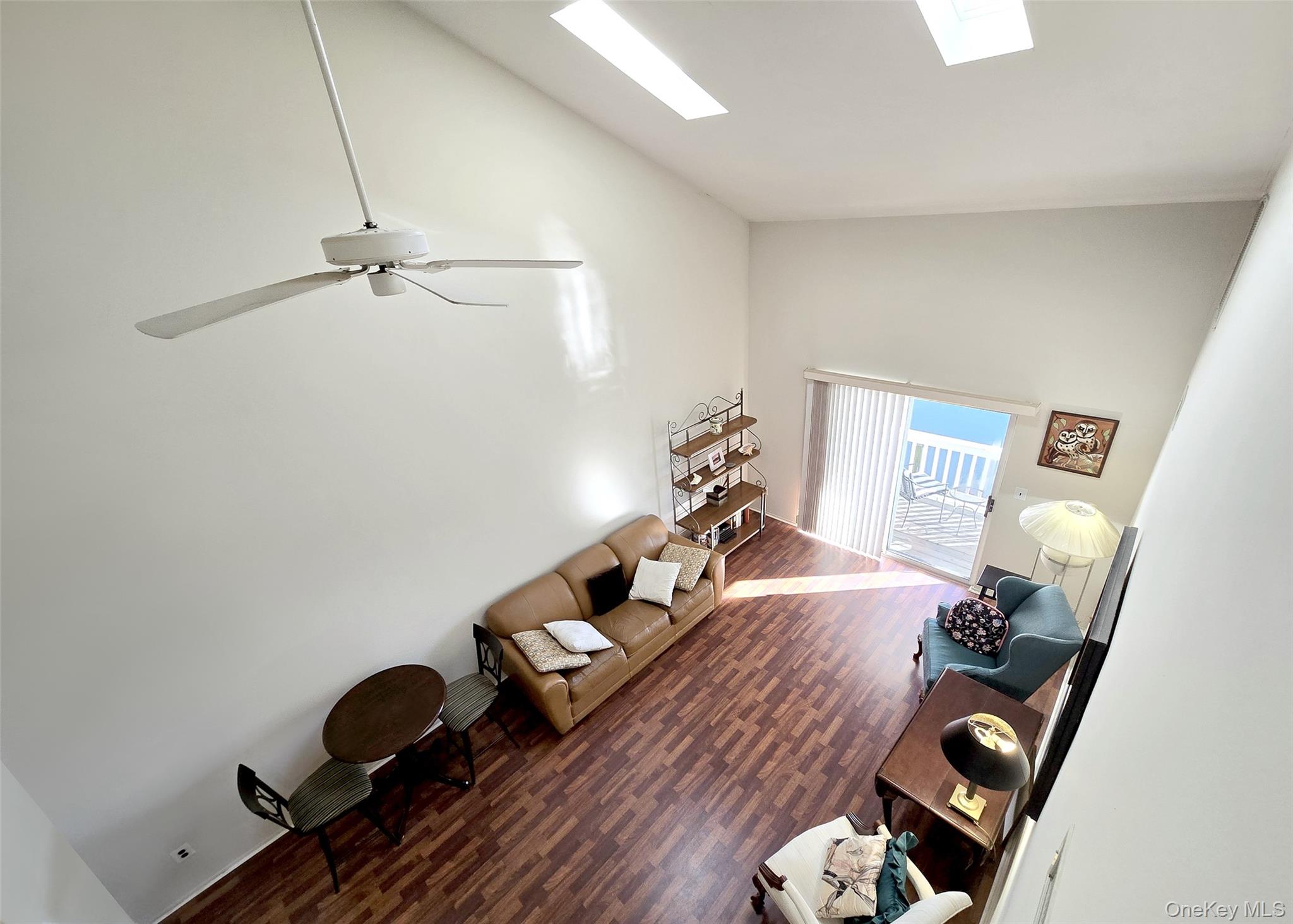 47 Anchor Street # Y, Freeport, NY 11520