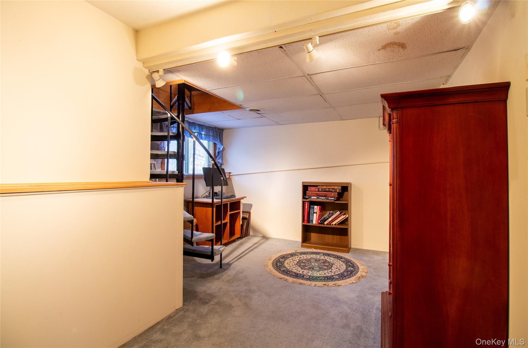 38 Chester Lane, Nanuet, NY 10954