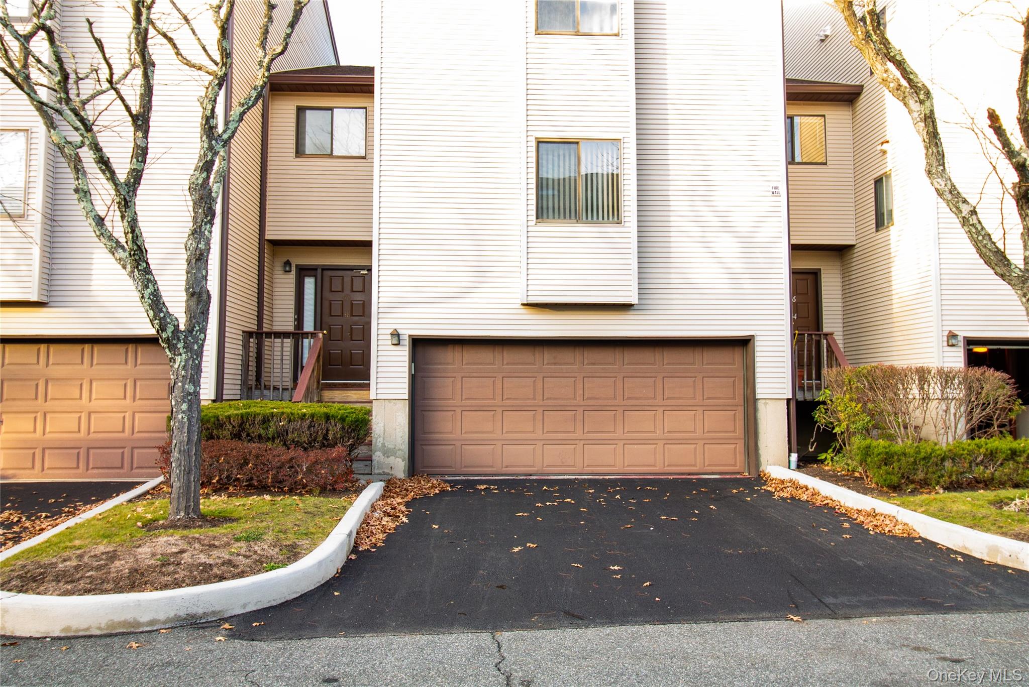 38 Chester Lane, Nanuet, NY 10954