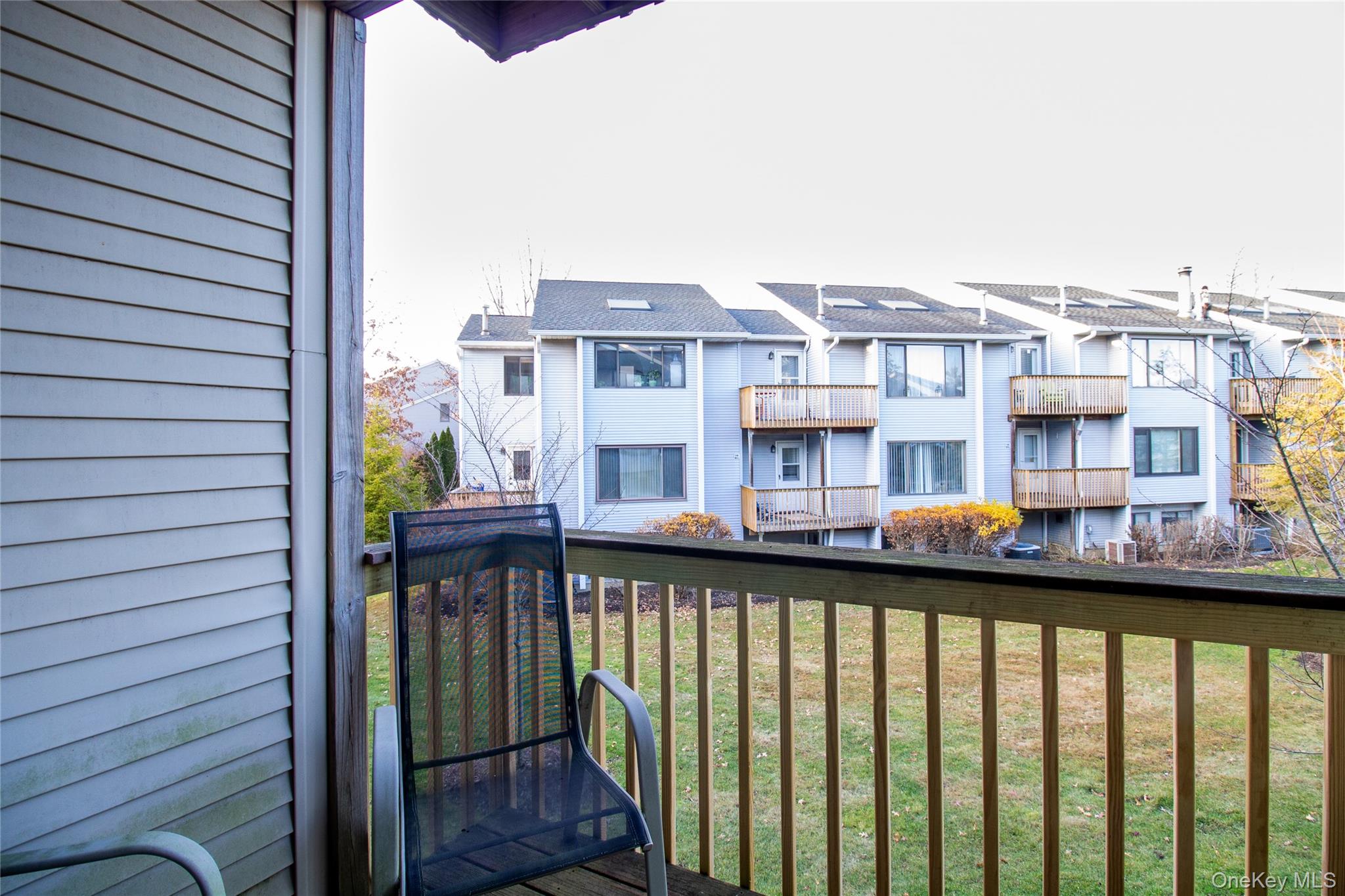 38 Chester Lane, Nanuet, NY 10954