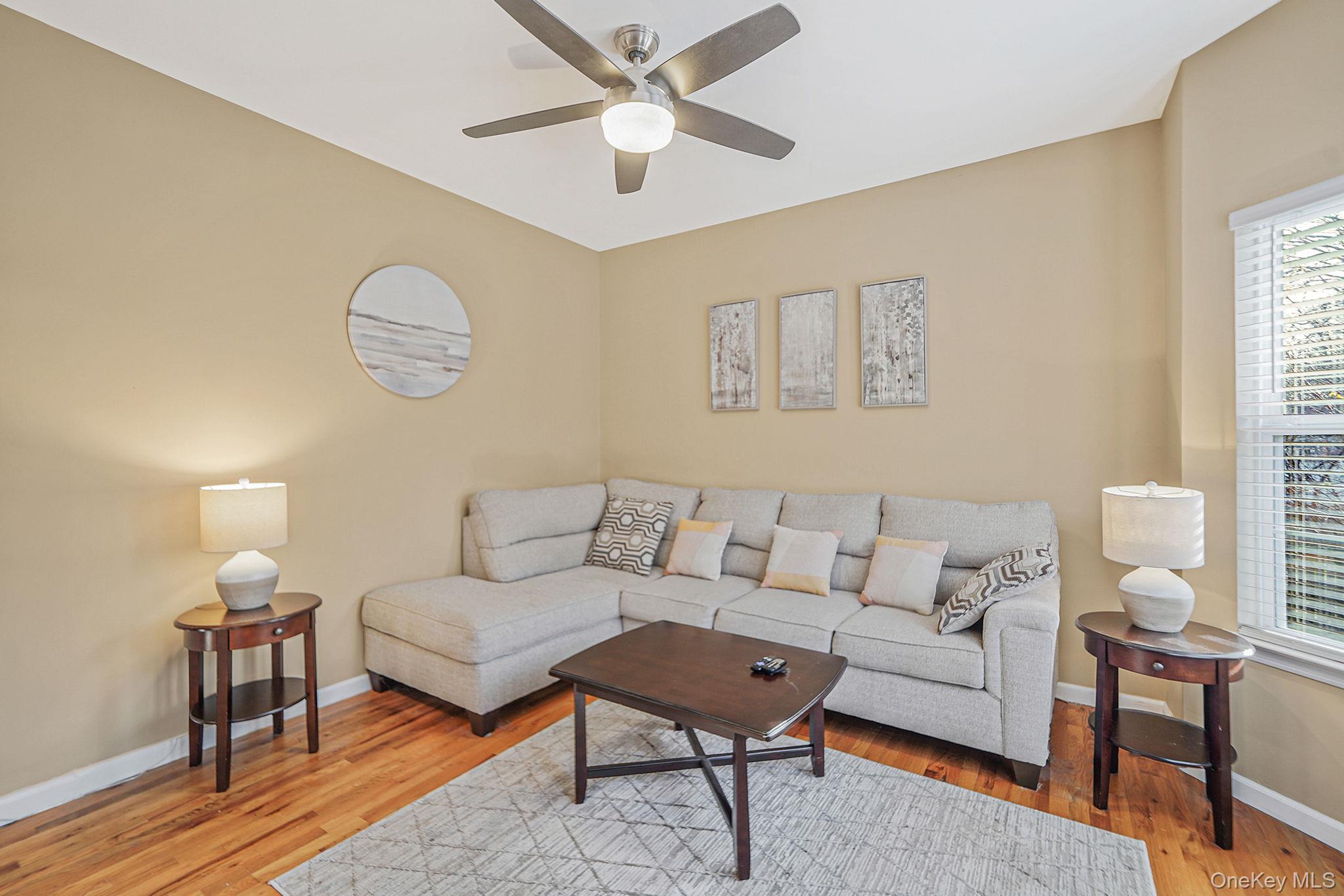 194 Oxhead Road, Centereach, NY 11720