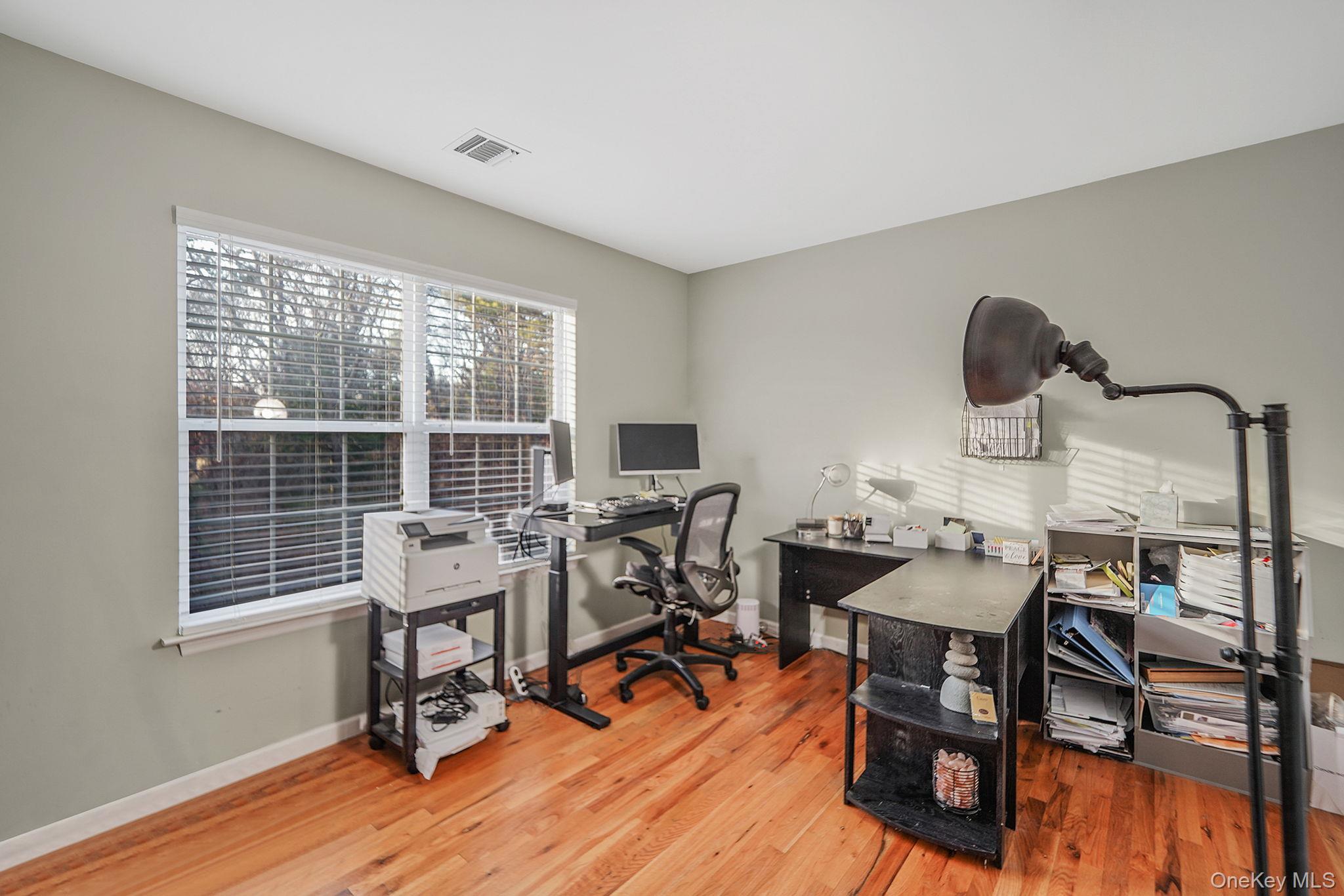 194 Oxhead Road, Centereach, NY 11720