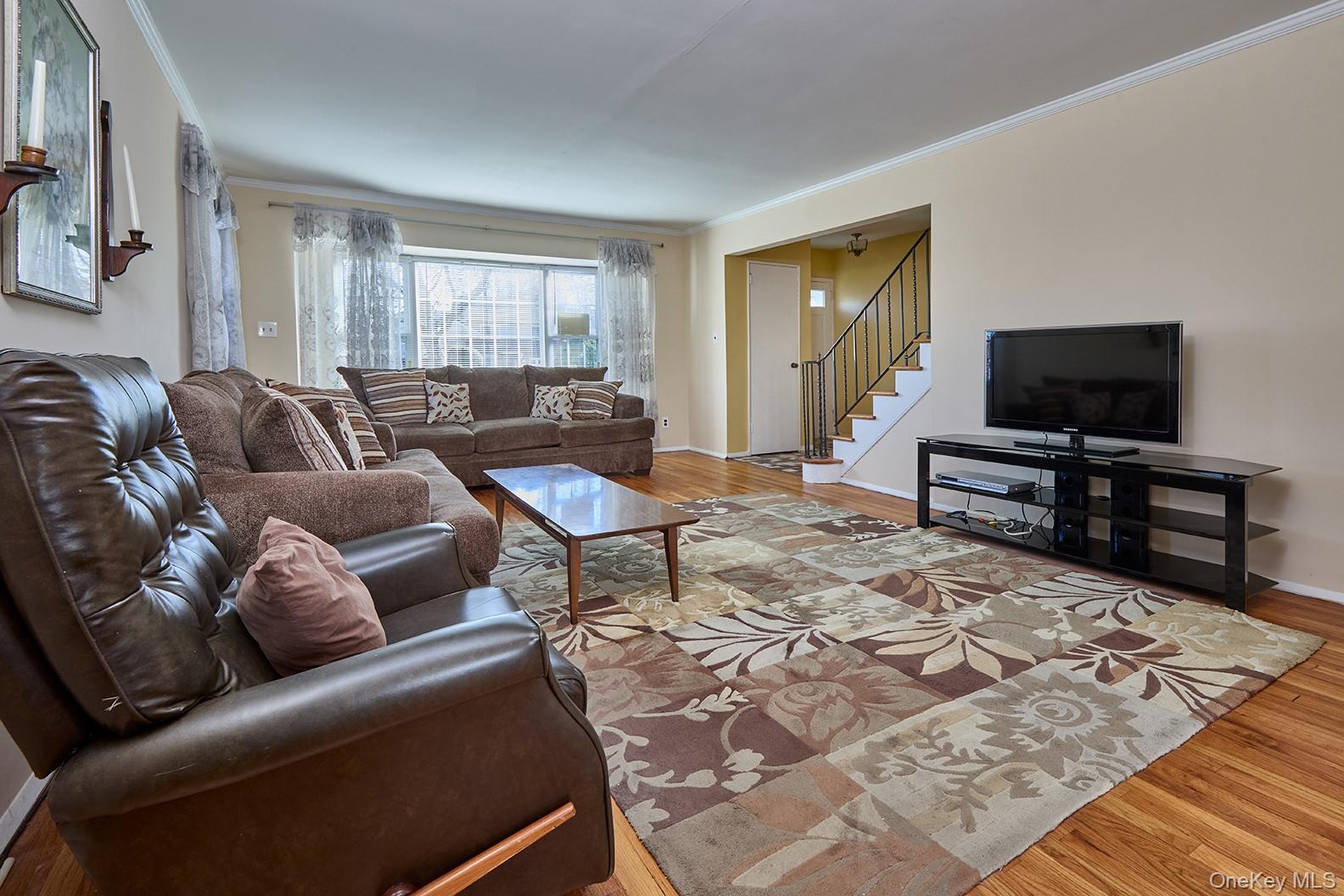 1068 Ashley Drive, Valley Stream, NY 11580