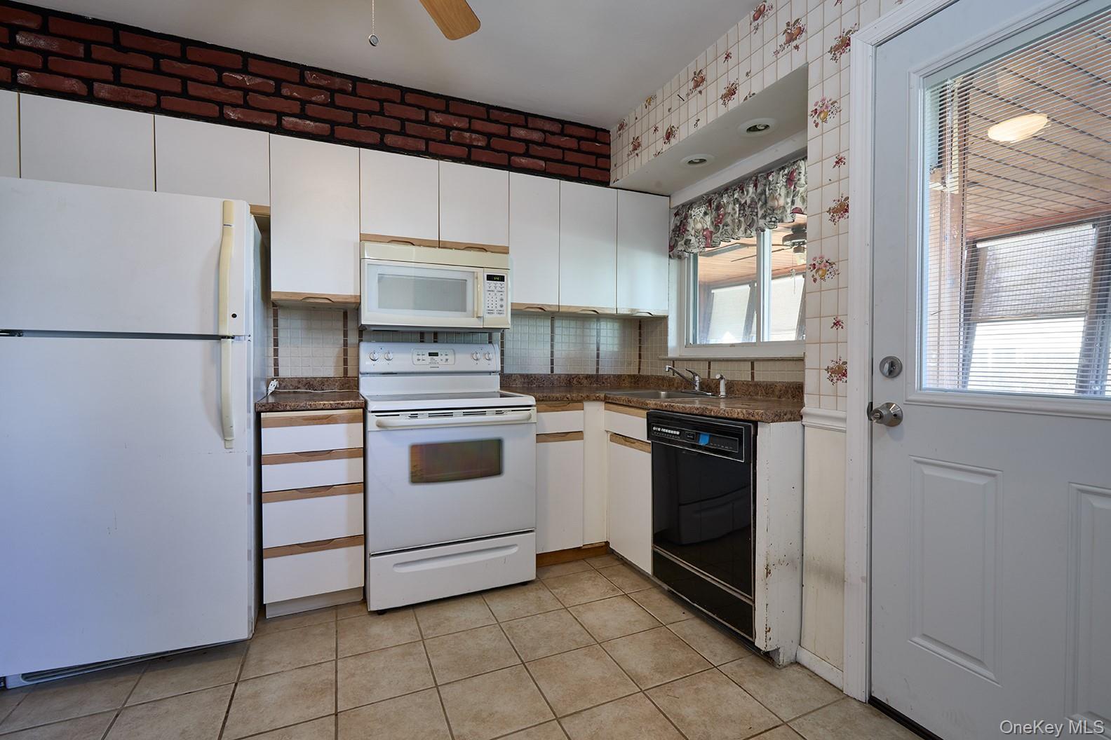 1068 Ashley Drive, Valley Stream, NY 11580