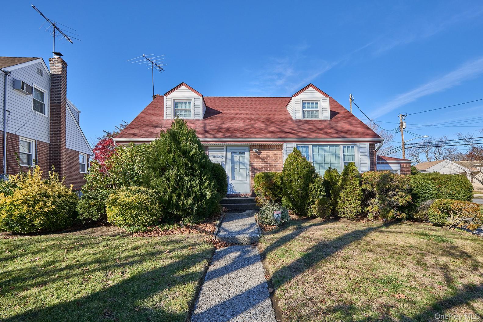 1068 Ashley Drive, Valley Stream, NY 11580