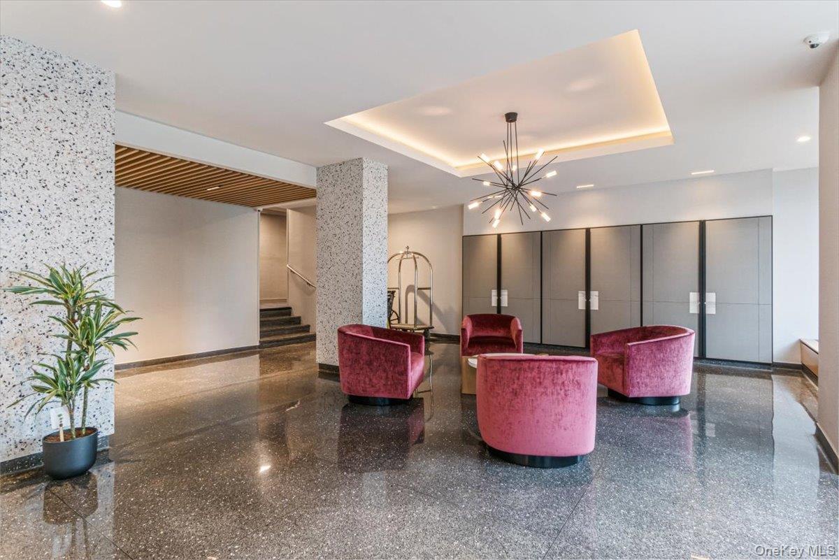 17-85 215 Street # 5L, Bayside, NY 11360