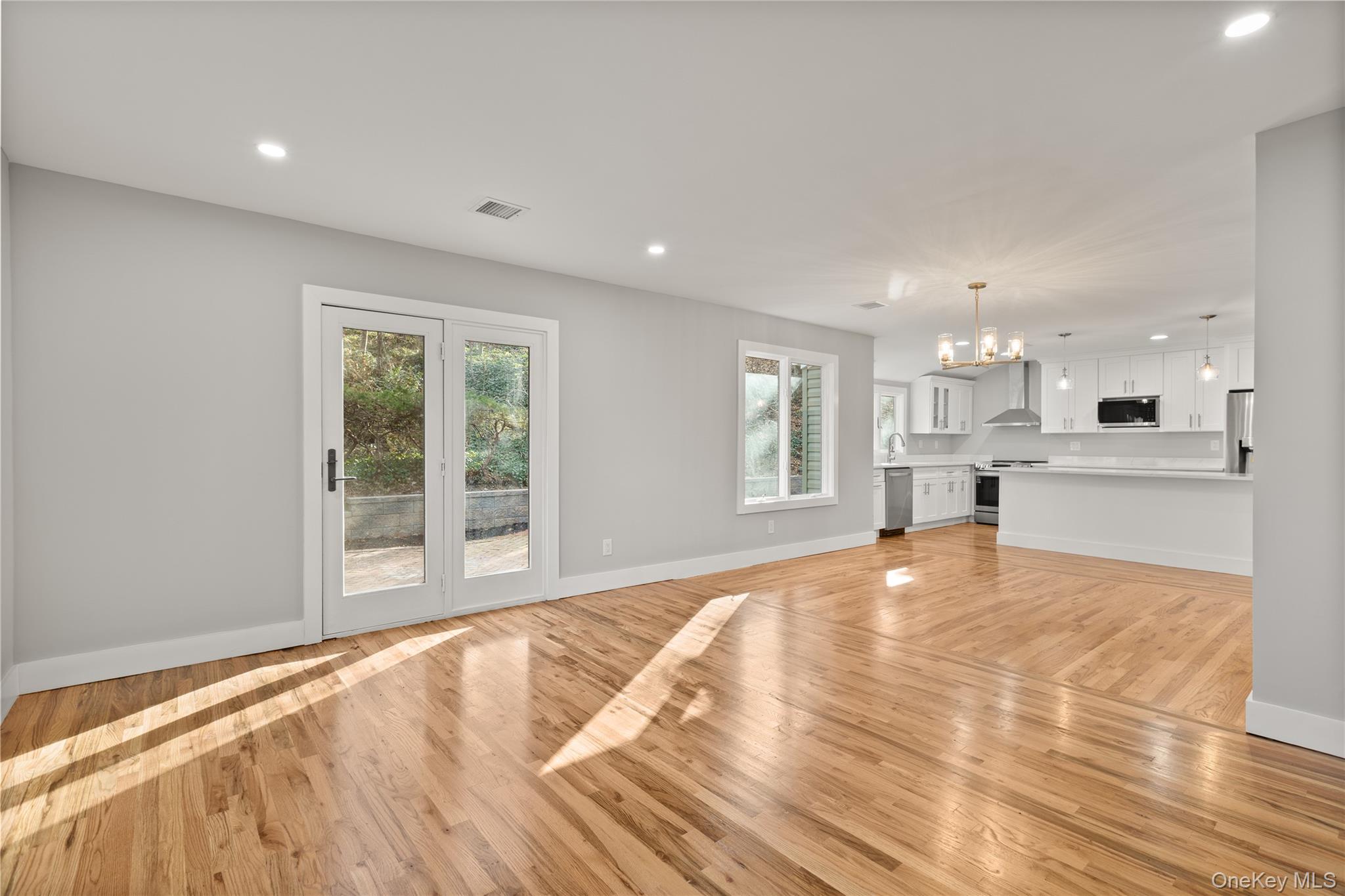 142 Crooked Hill Road, Huntington Station, NY 11743