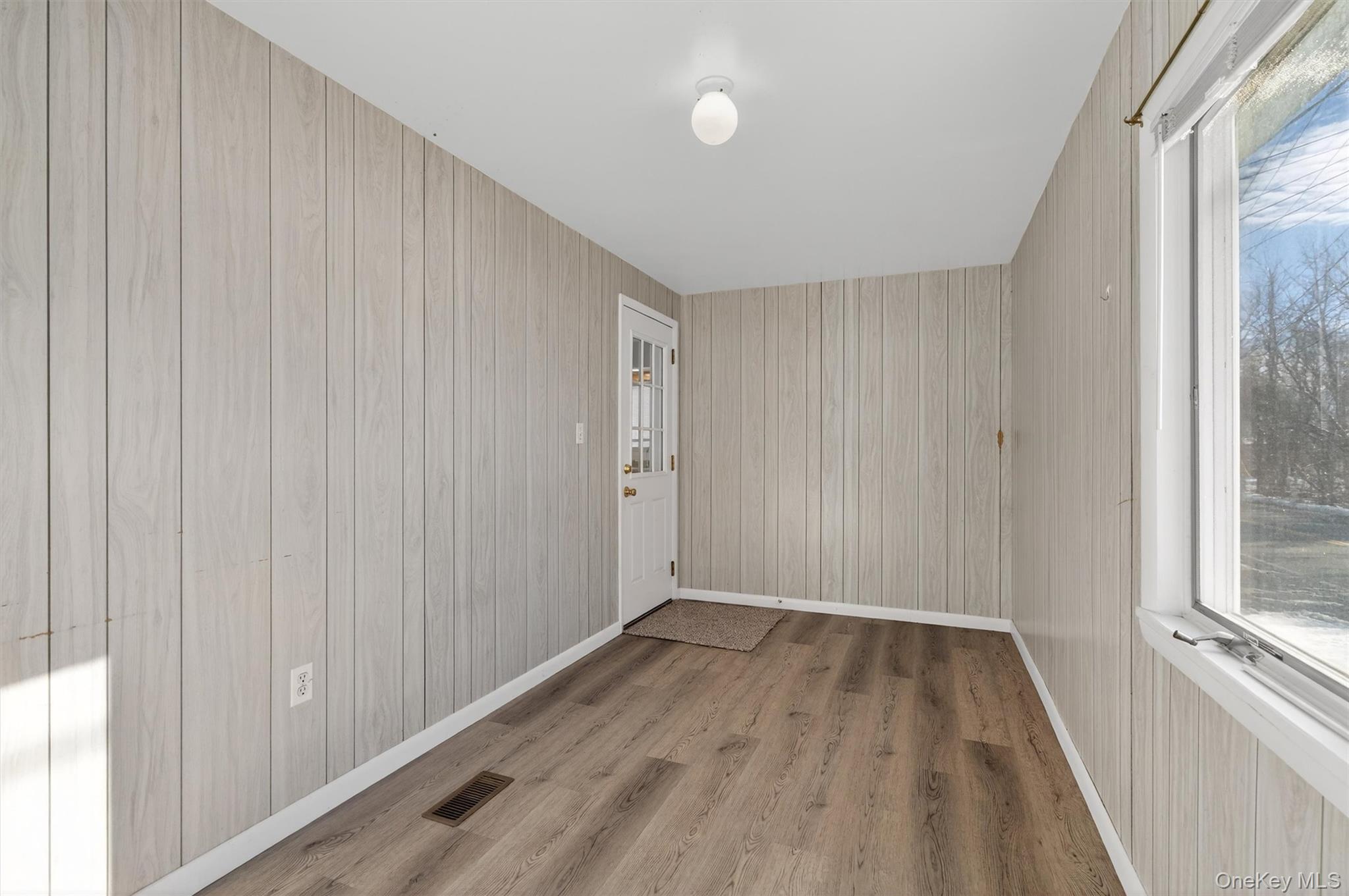 1014 County Route 37, New Hampton, NY 10958