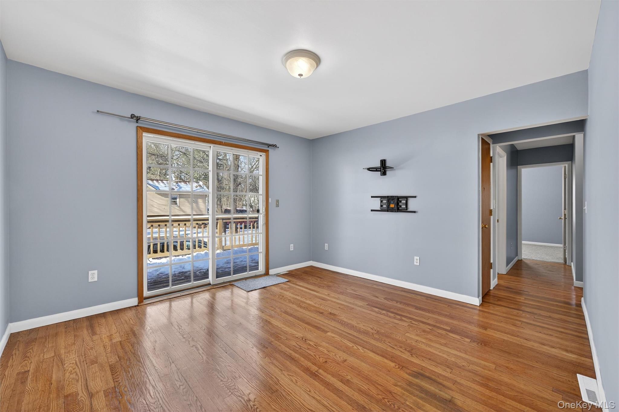 1014 County Route 37, New Hampton, NY 10958