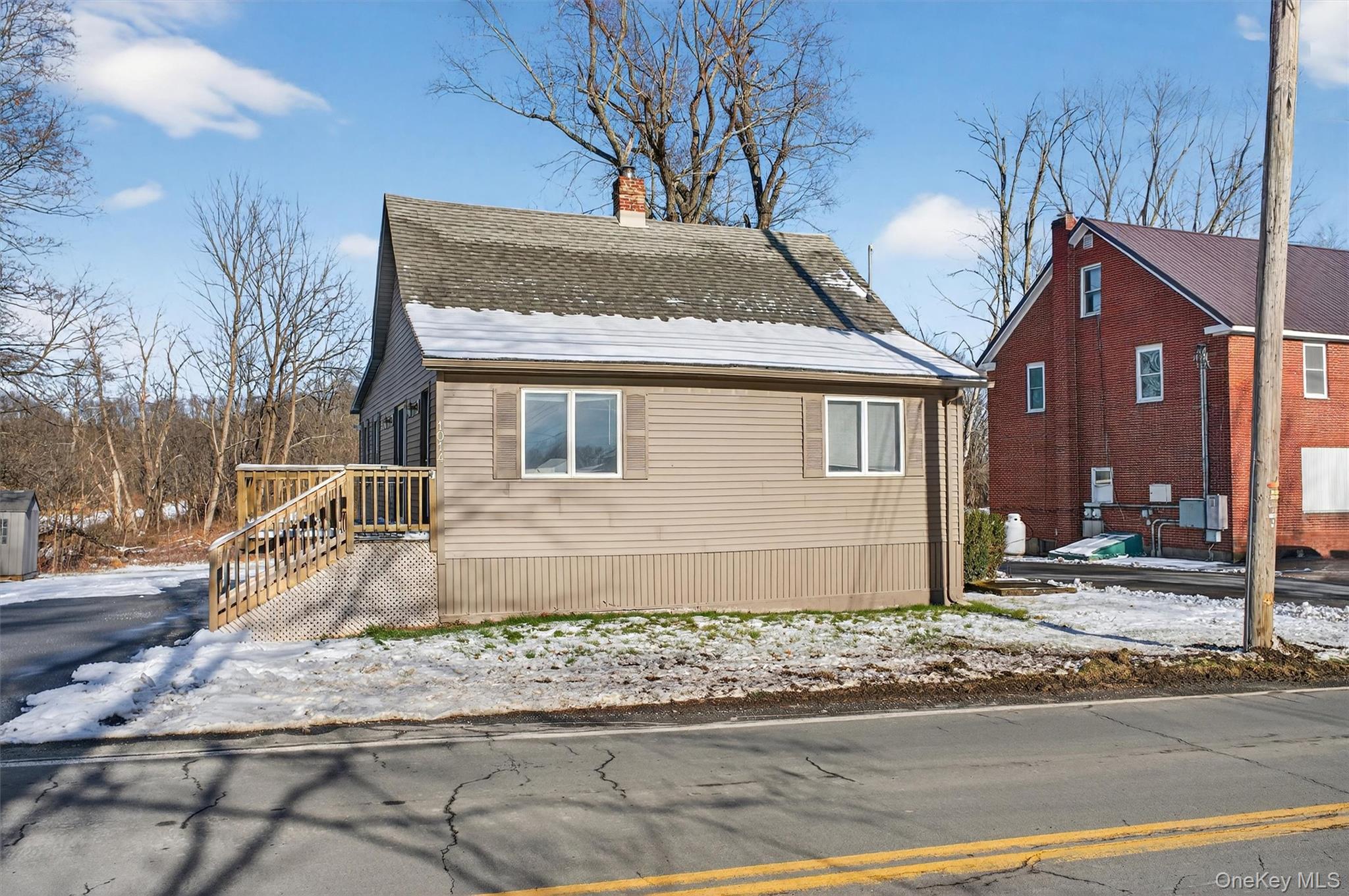 1014 County Route 37, New Hampton, NY 10958