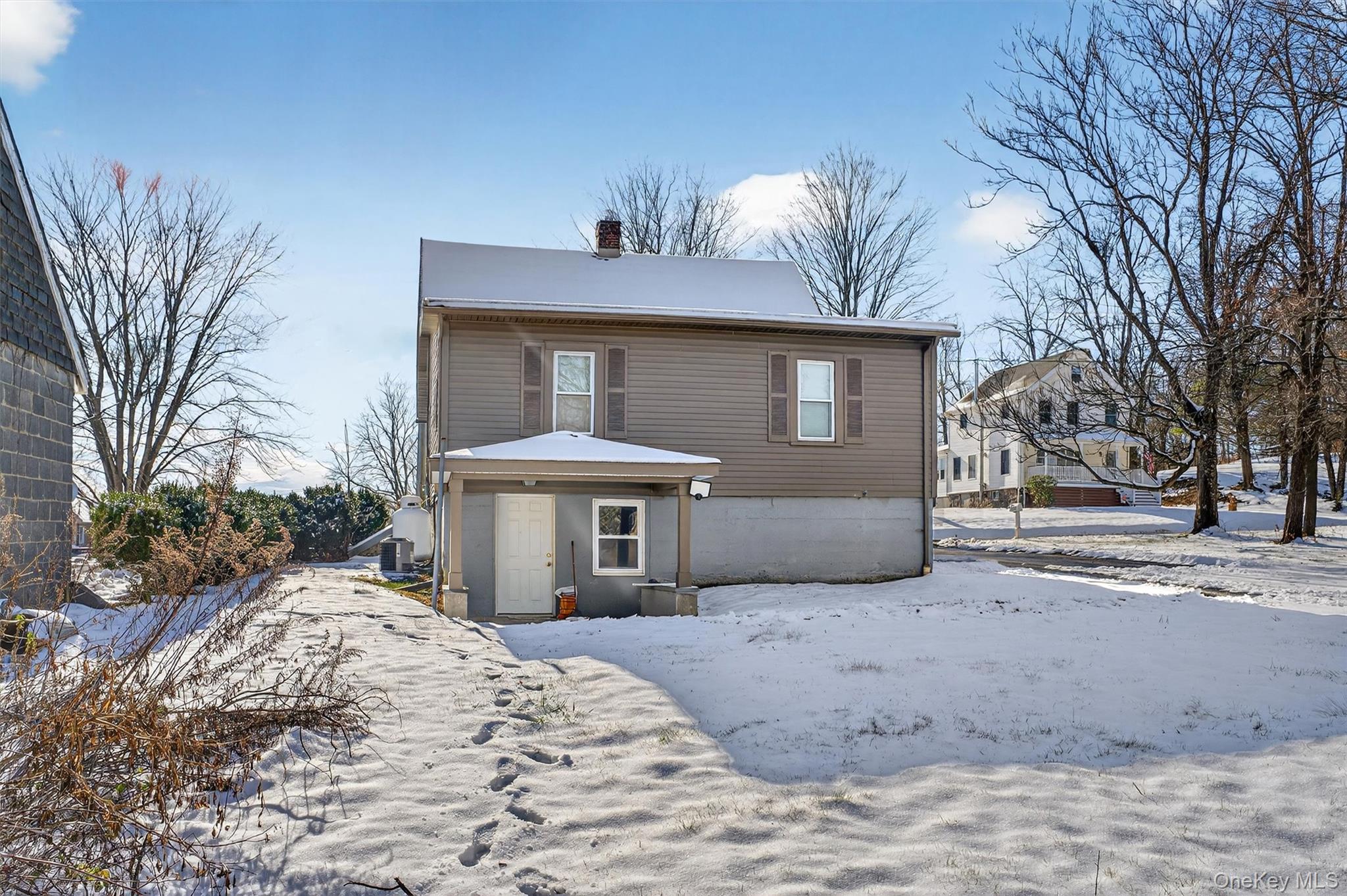 1014 County Route 37, New Hampton, NY 10958