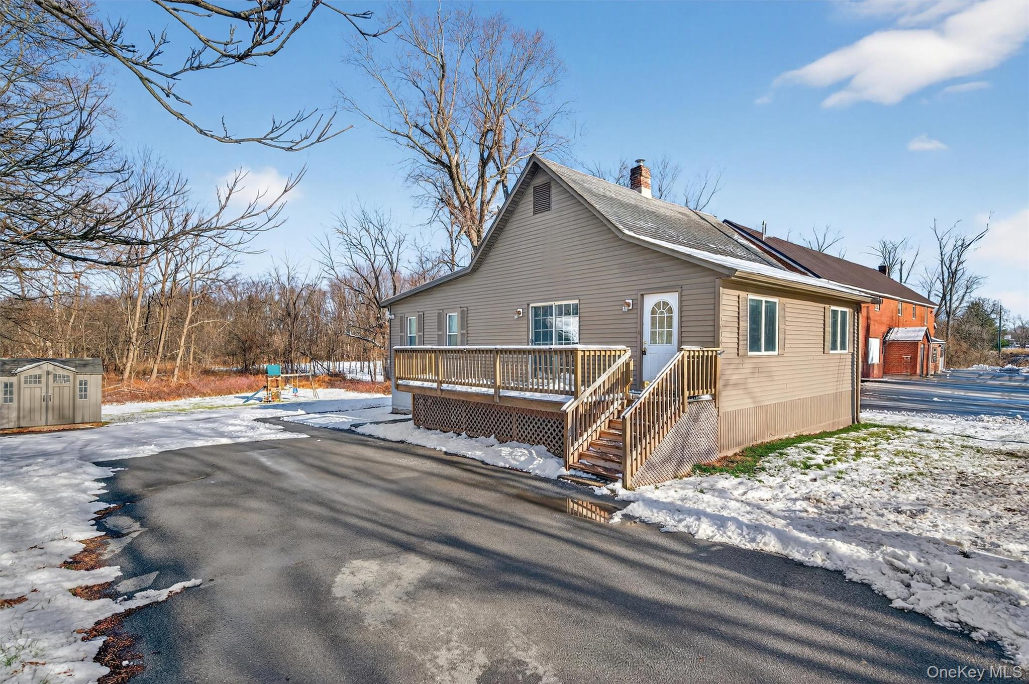 1014 County Route 37, New Hampton, NY 10958