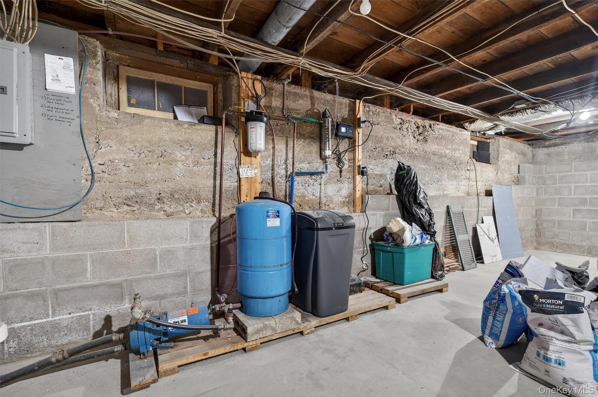 1014 County Route 37, New Hampton, NY 10958