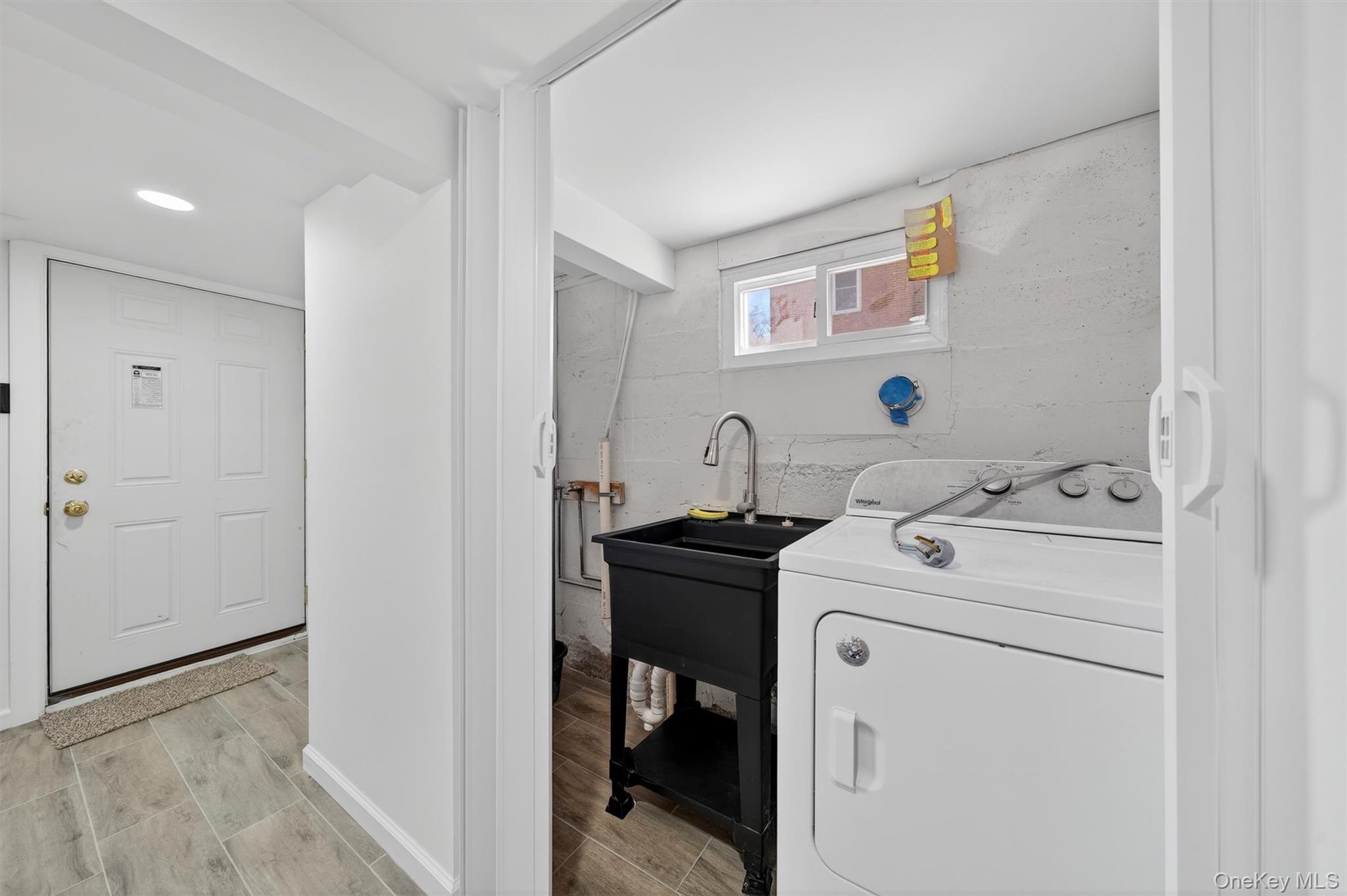 1014 County Route 37, New Hampton, NY 10958