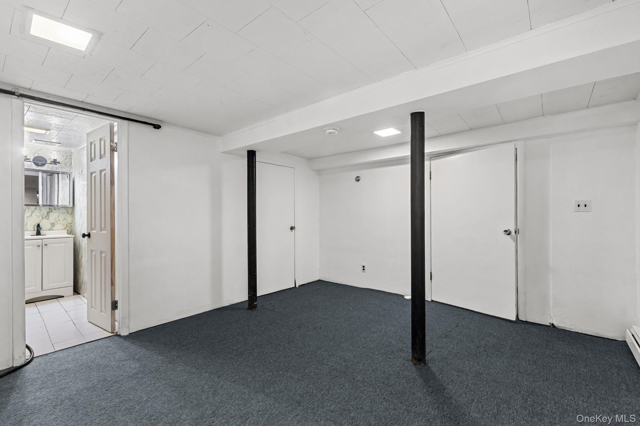 45 Pamela Lane, Valhalla, NY 10595