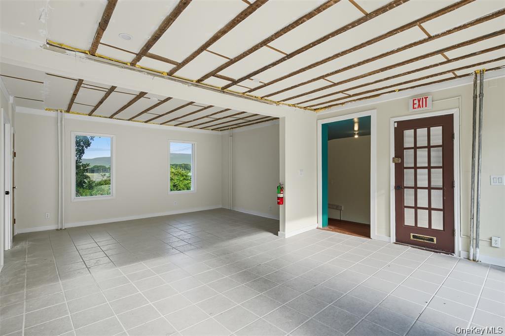 1 Water Street, New Paltz, NY 12561