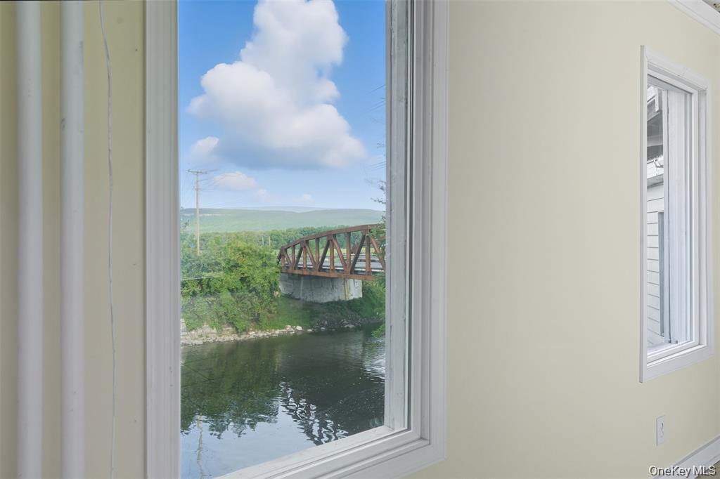 1 Water Street, New Paltz, NY 12561