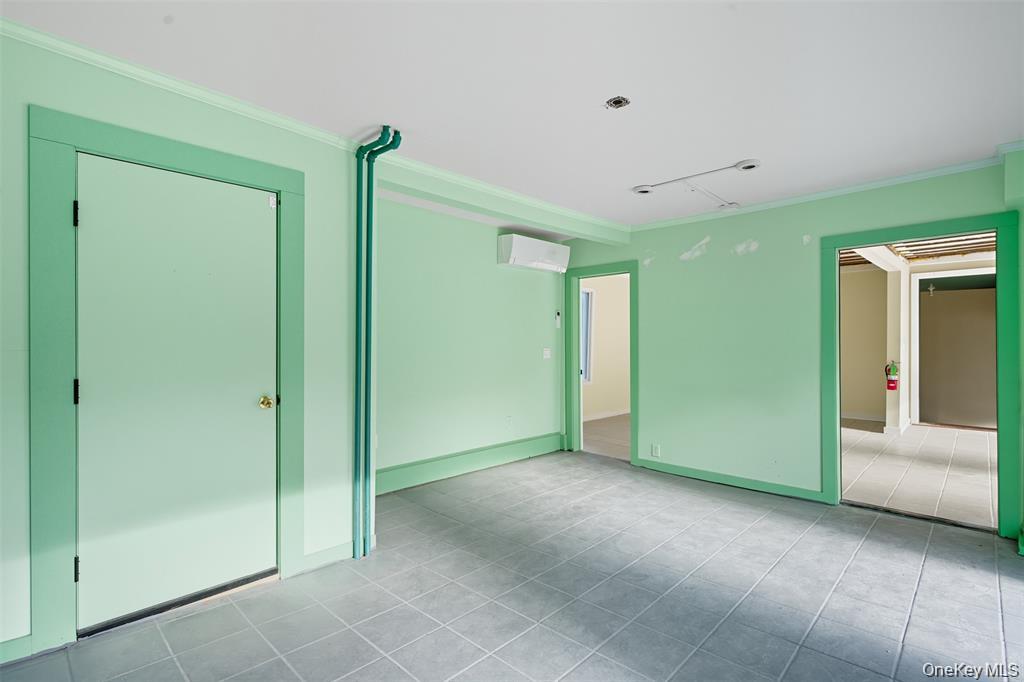 1 Water Street, New Paltz, NY 12561