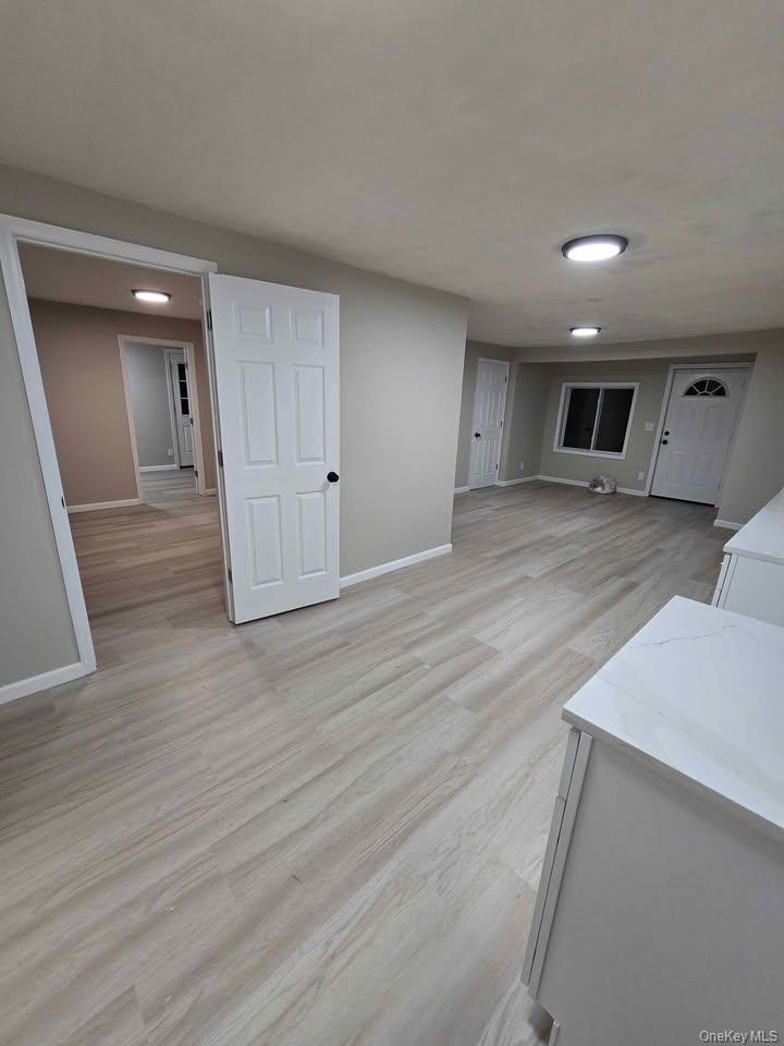 991 N Quaker Lane, Staatsburg, NY 12580