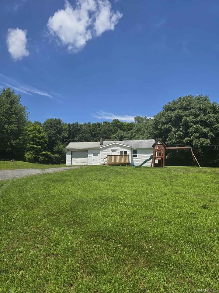 991 N Quaker Lane, Staatsburg, NY 12580