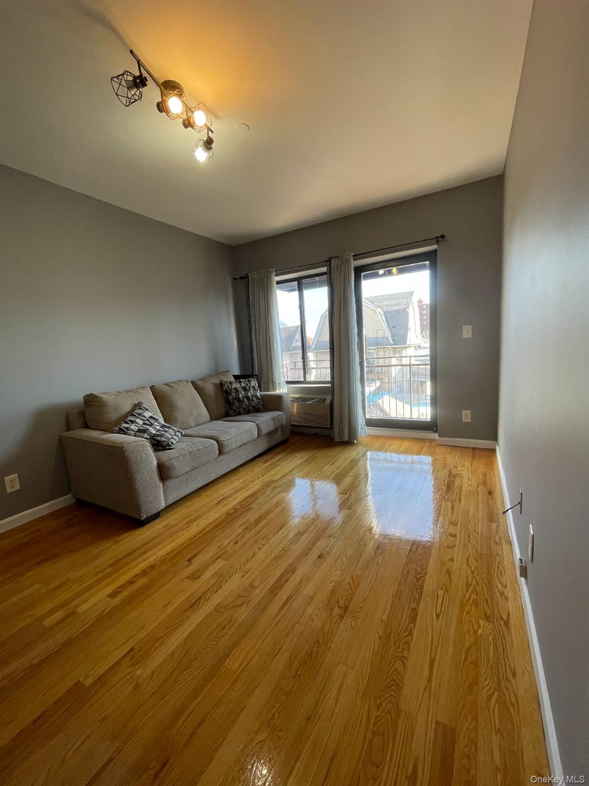 175-24 89th Avenue # C, Jamaica, NY 11432