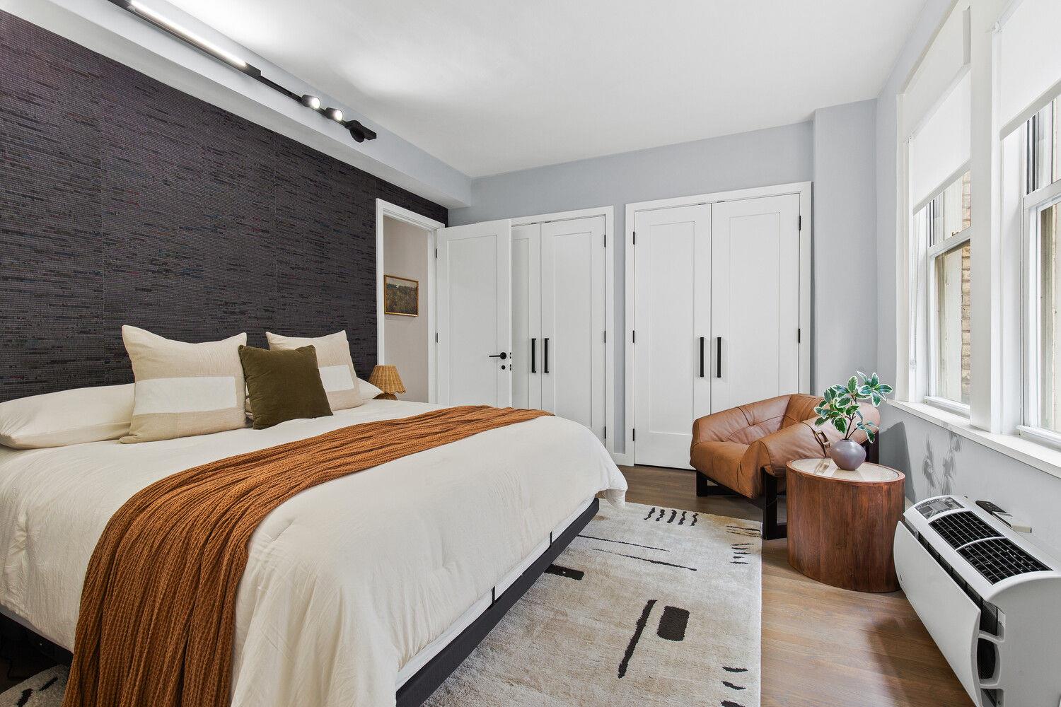 40 W 55TH Street # 4D, New York (Manhattan), NY 10019