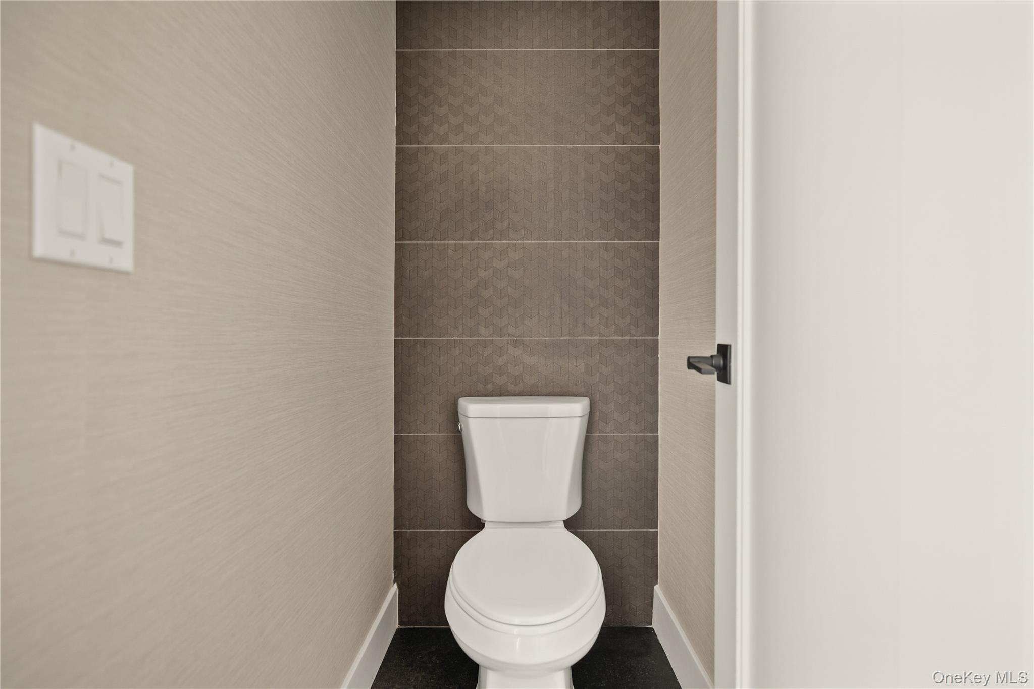 5 Valley Way # 220, Spring Valley, NY 10977