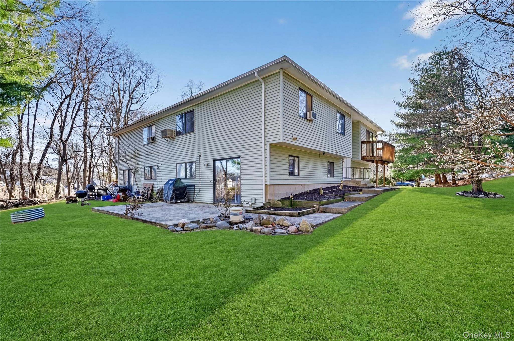 10 Pauline Court, Spring Valley, NY 10977