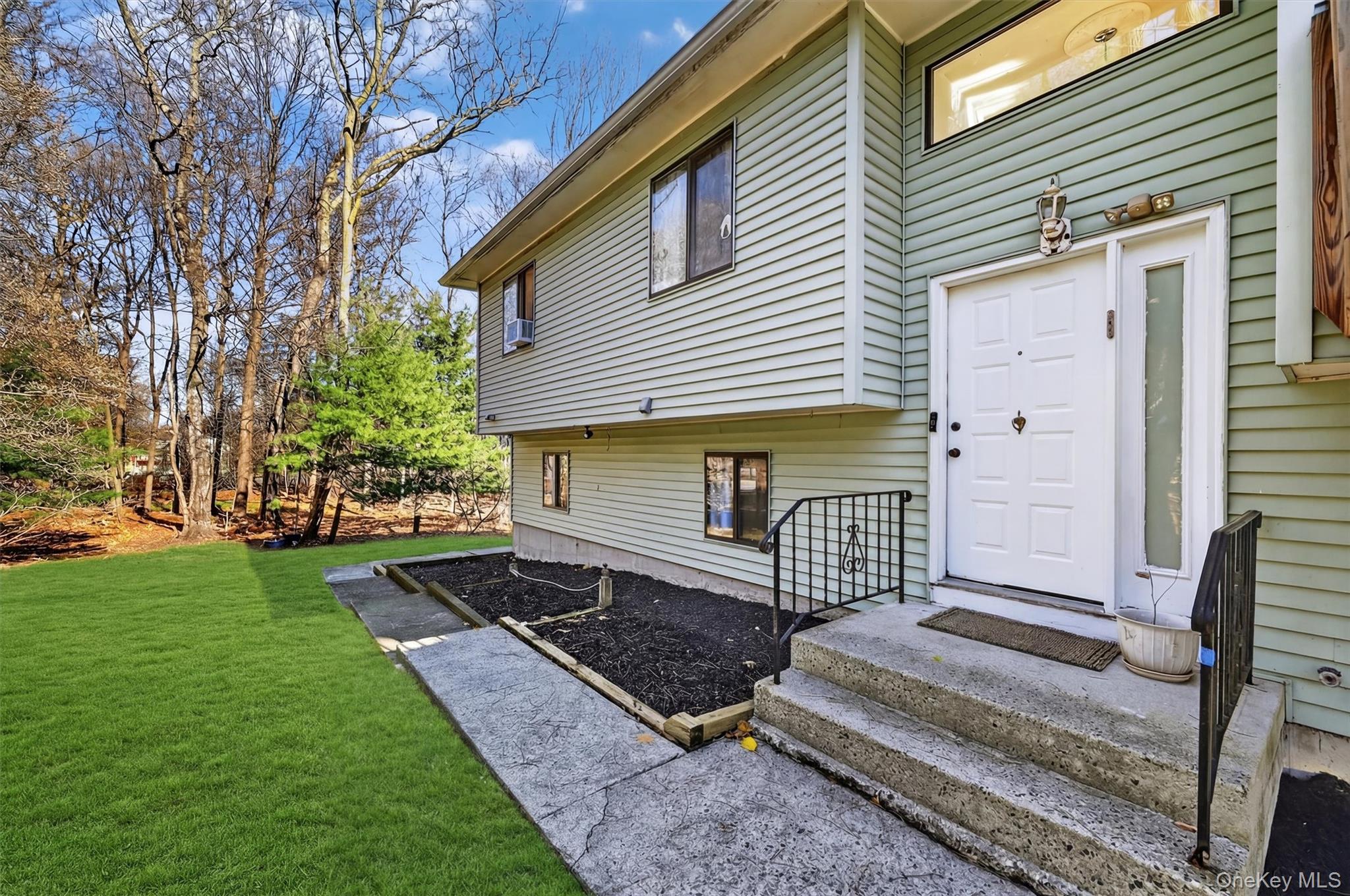 10 Pauline Court, Spring Valley, NY 10977