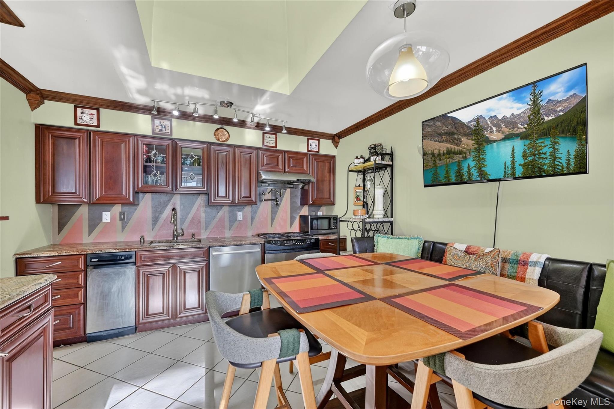 10 Pauline Court, Spring Valley, NY 10977