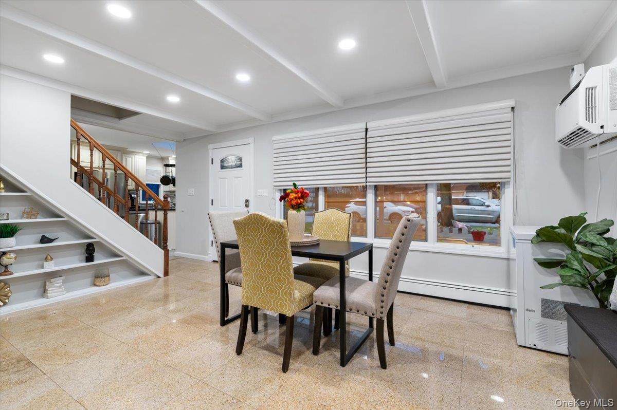 670 Mason Street, Westbury, NY 11590