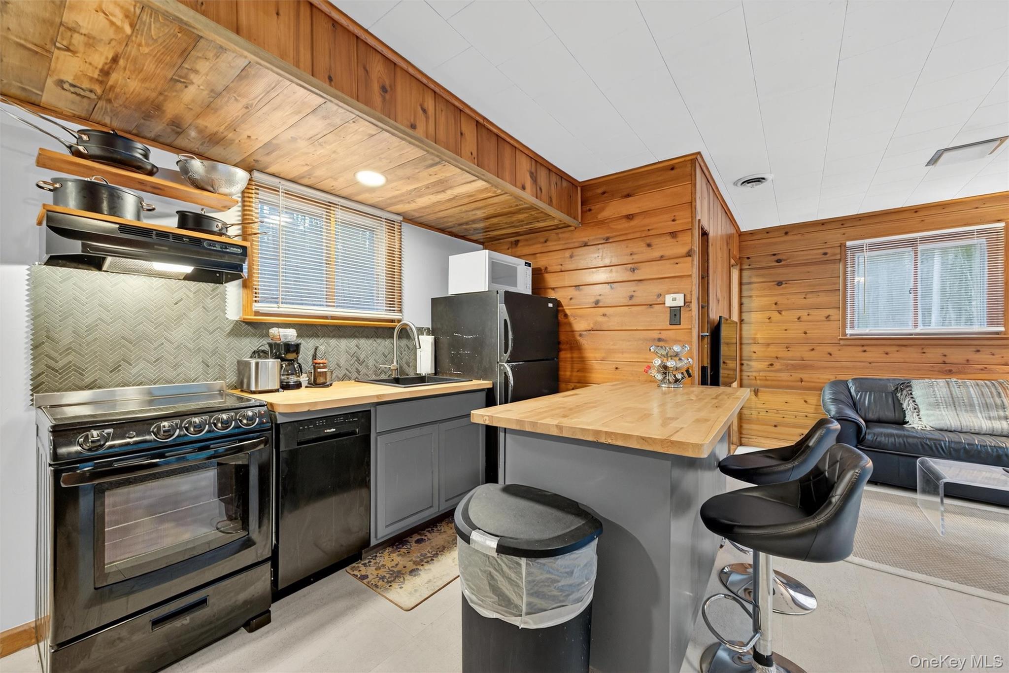 4838 State Route 97, Narrowsburg, NY 12764