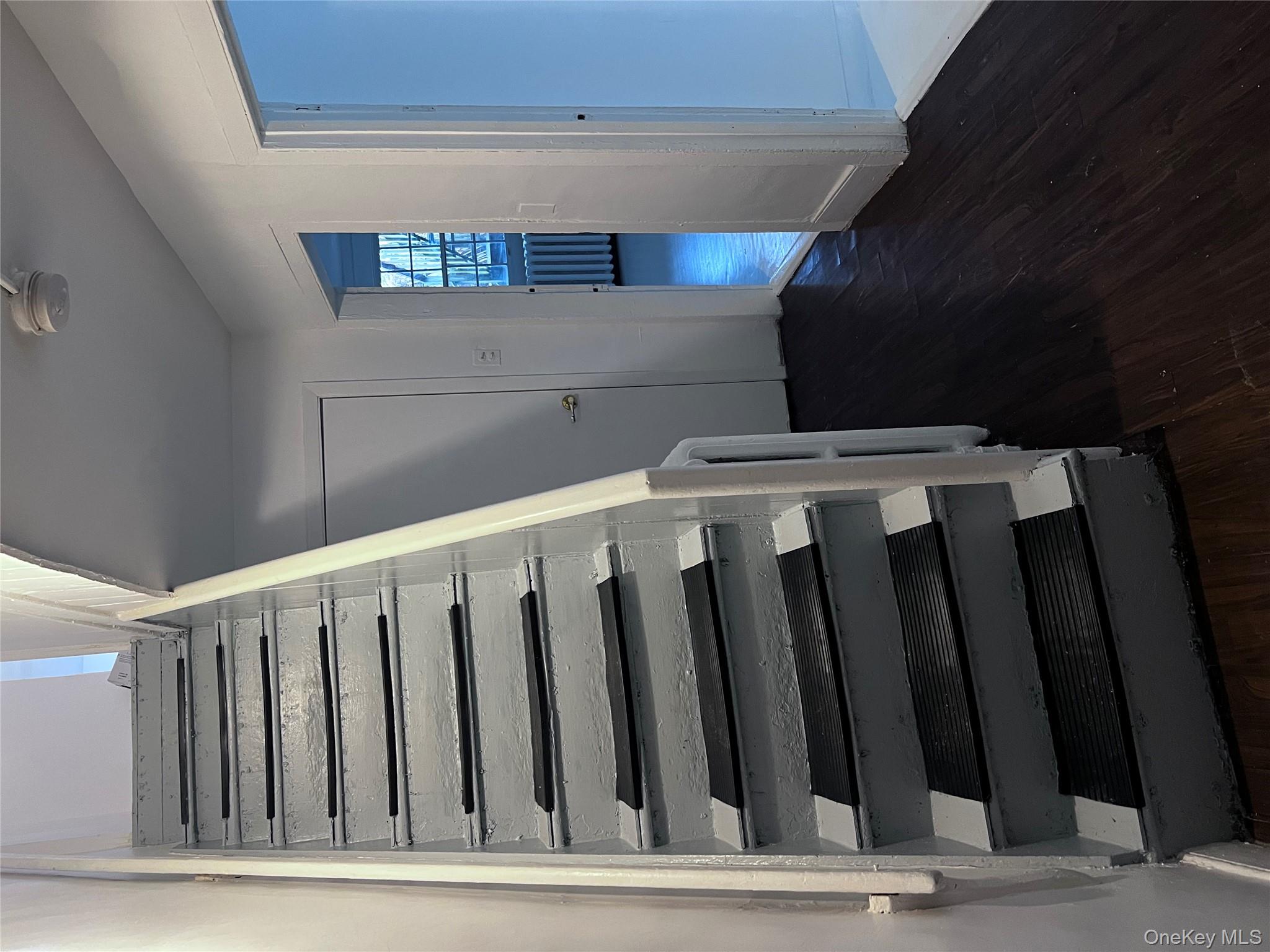 282 Grand Street, Newburgh, NY 12550