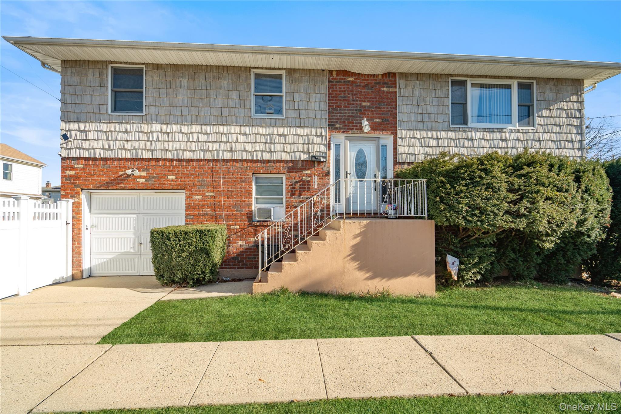 138 Lincoln Road, Franklin Square, NY 11010