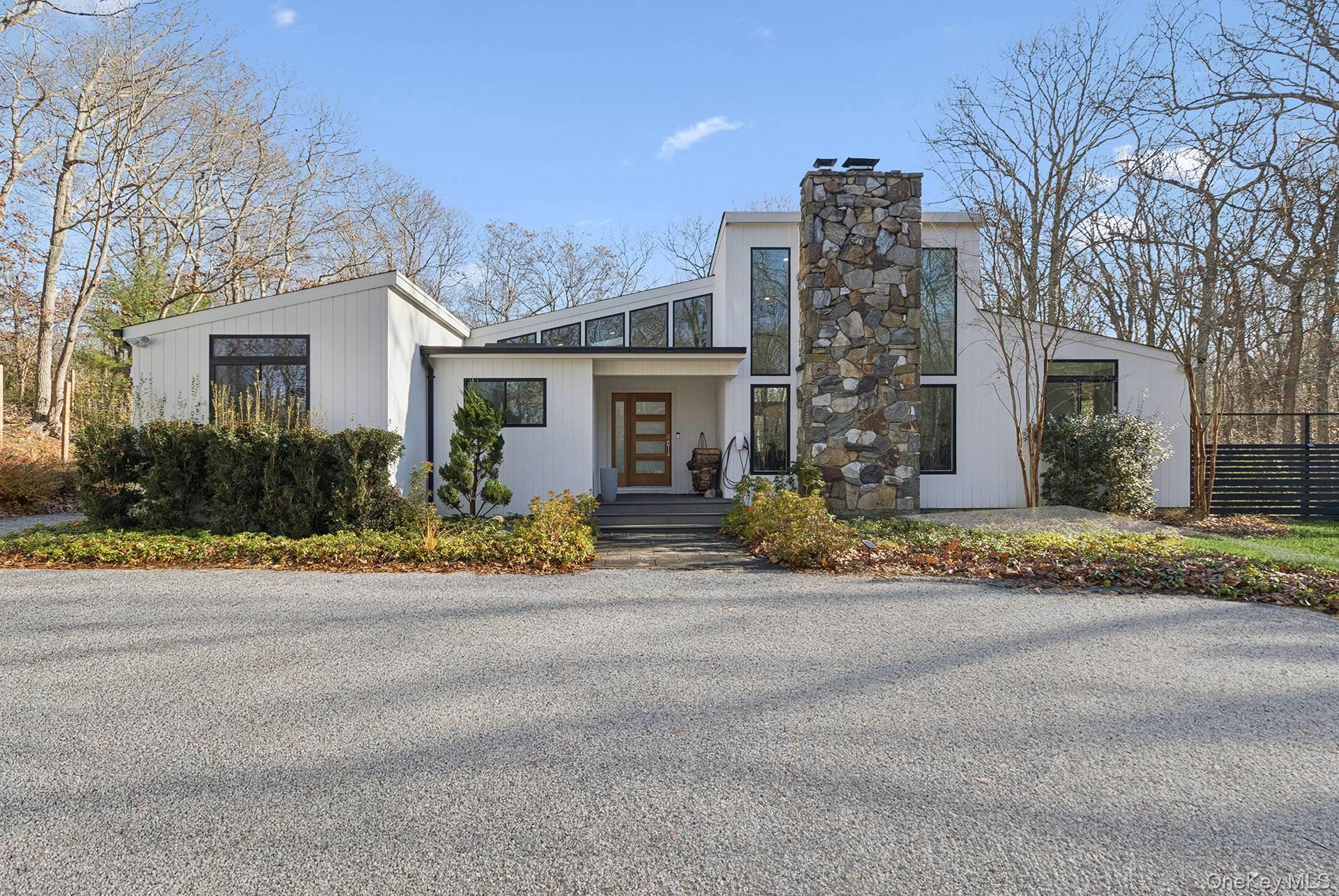56 N Woods Lane, East Hampton, NY 11937