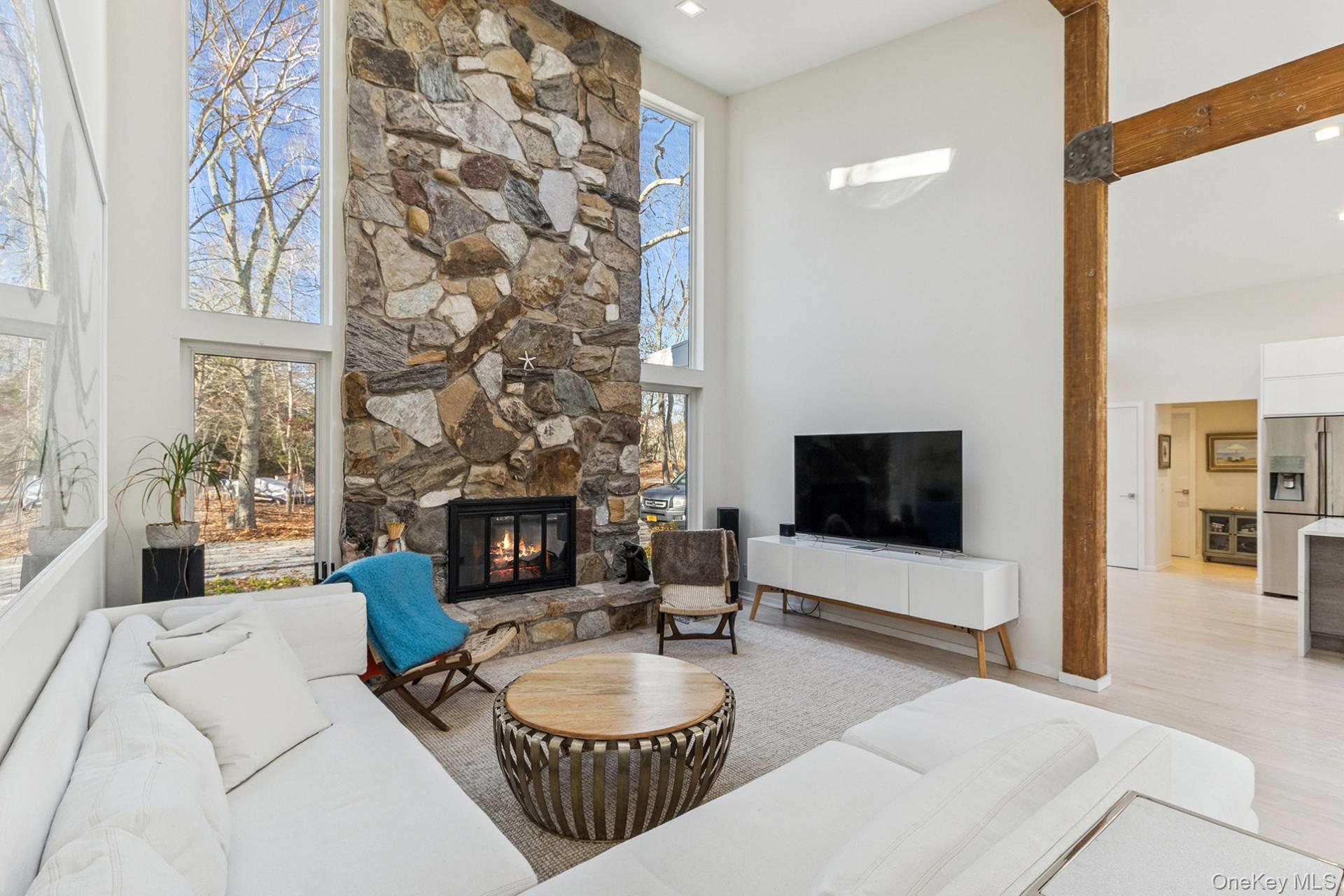 56 N Woods Lane, East Hampton, NY 11937