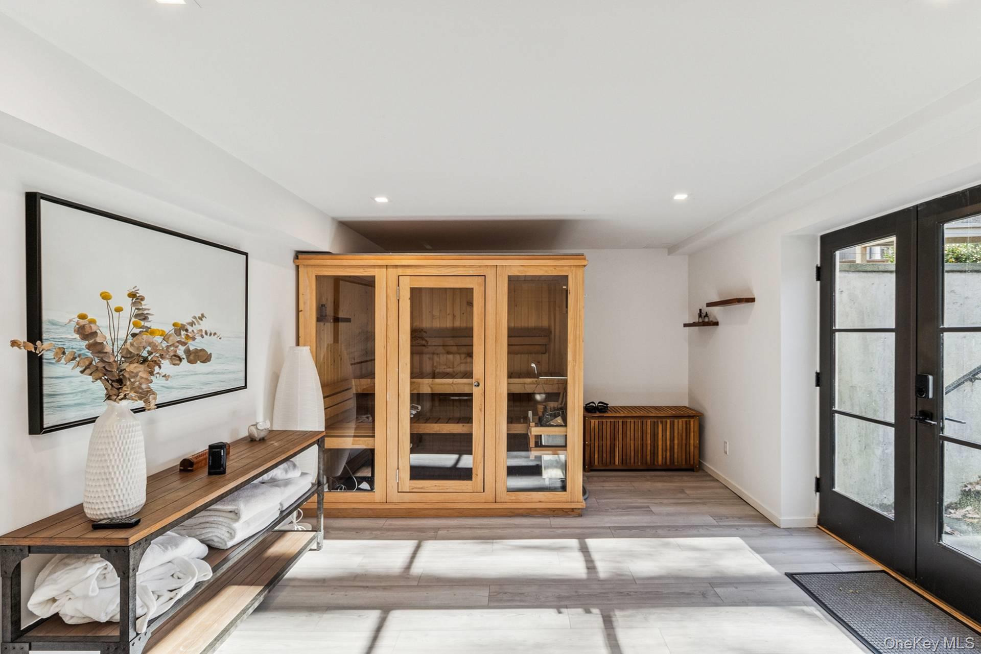 56 N Woods Lane, East Hampton, NY 11937