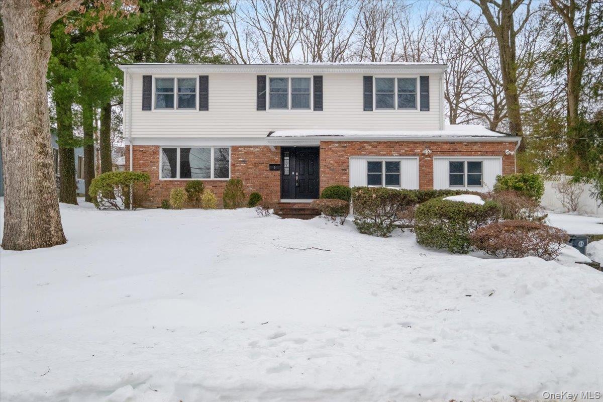 9 Tanglewood Road, Scarsdale, NY 10583