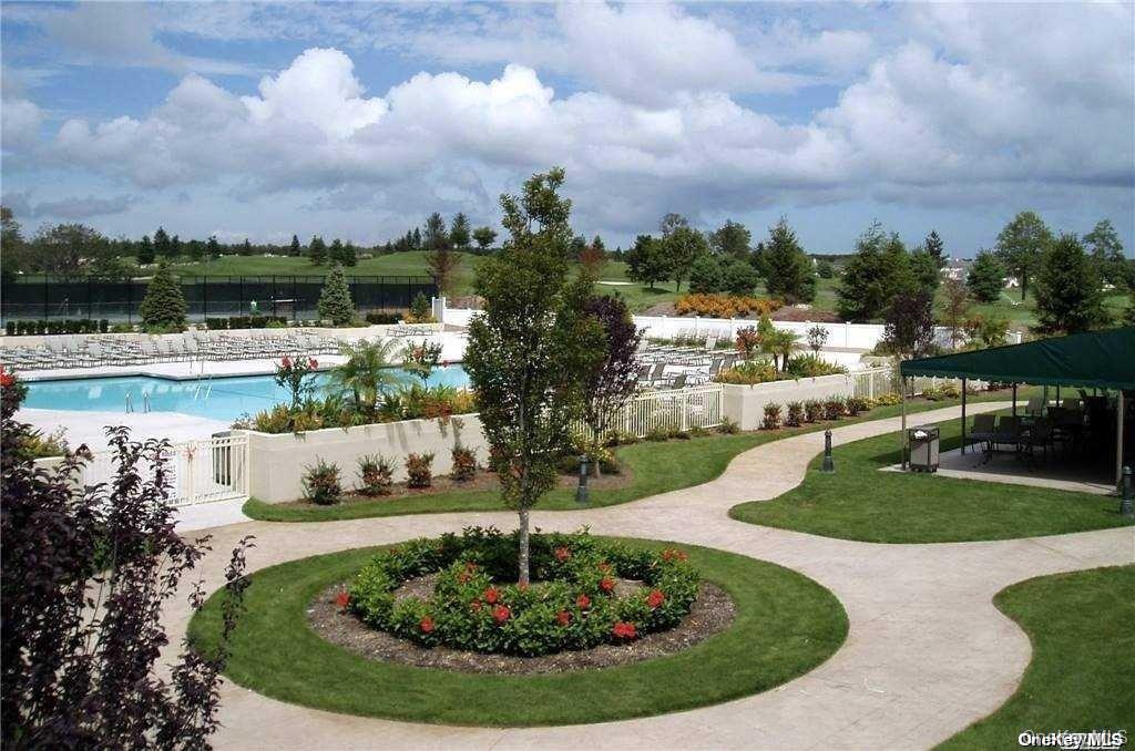 736 Verona Drive, Melville, NY 11747