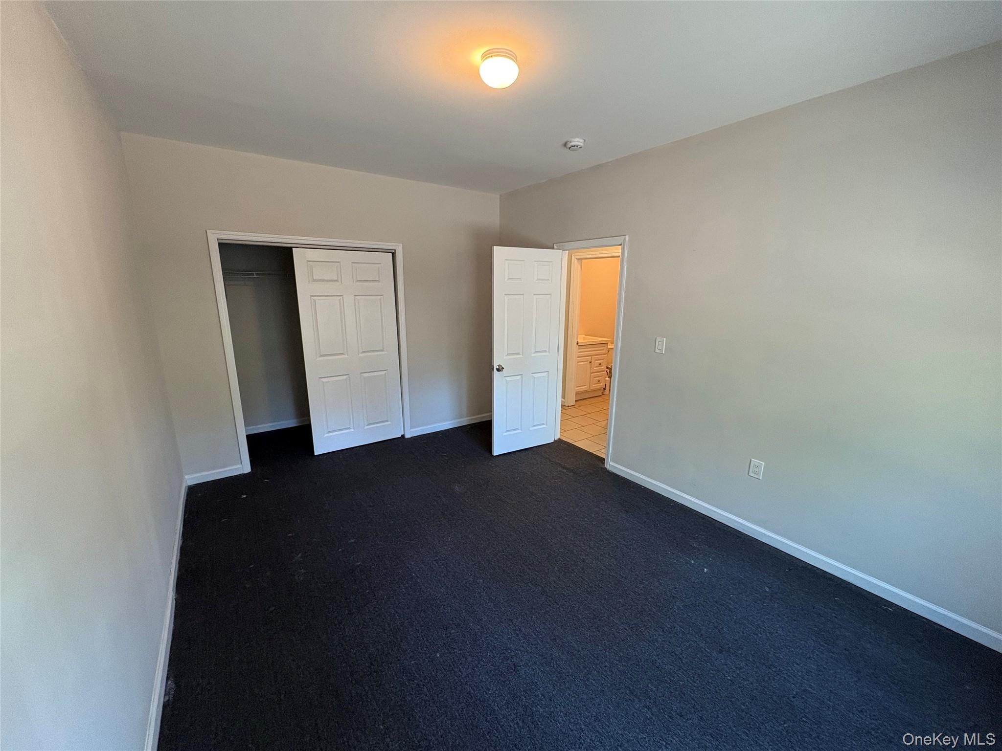 26 Park Avenue, Port Jefferson Station, NY 11777