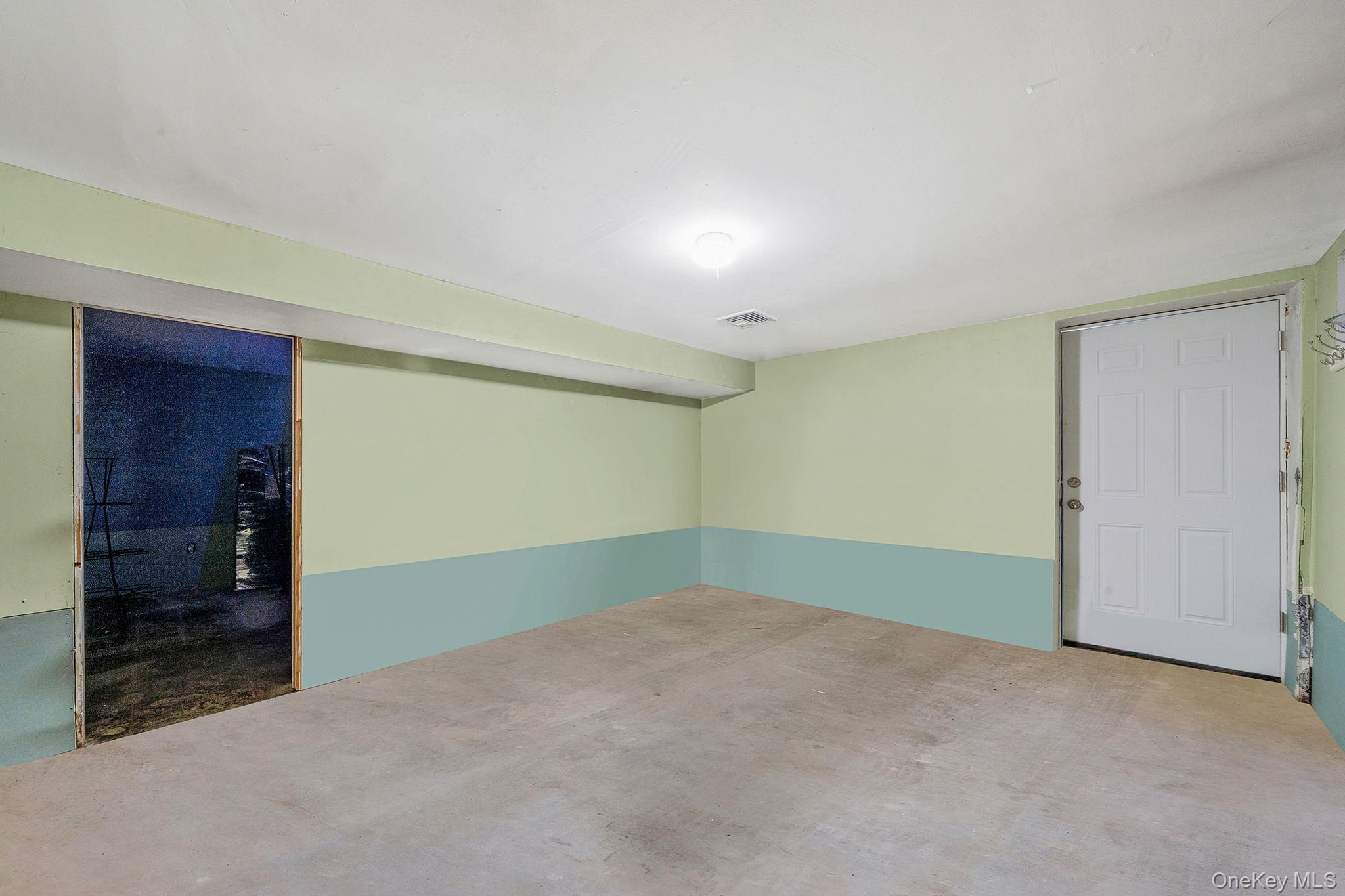 170 Grand Boulevard, Brentwood, NY 11717