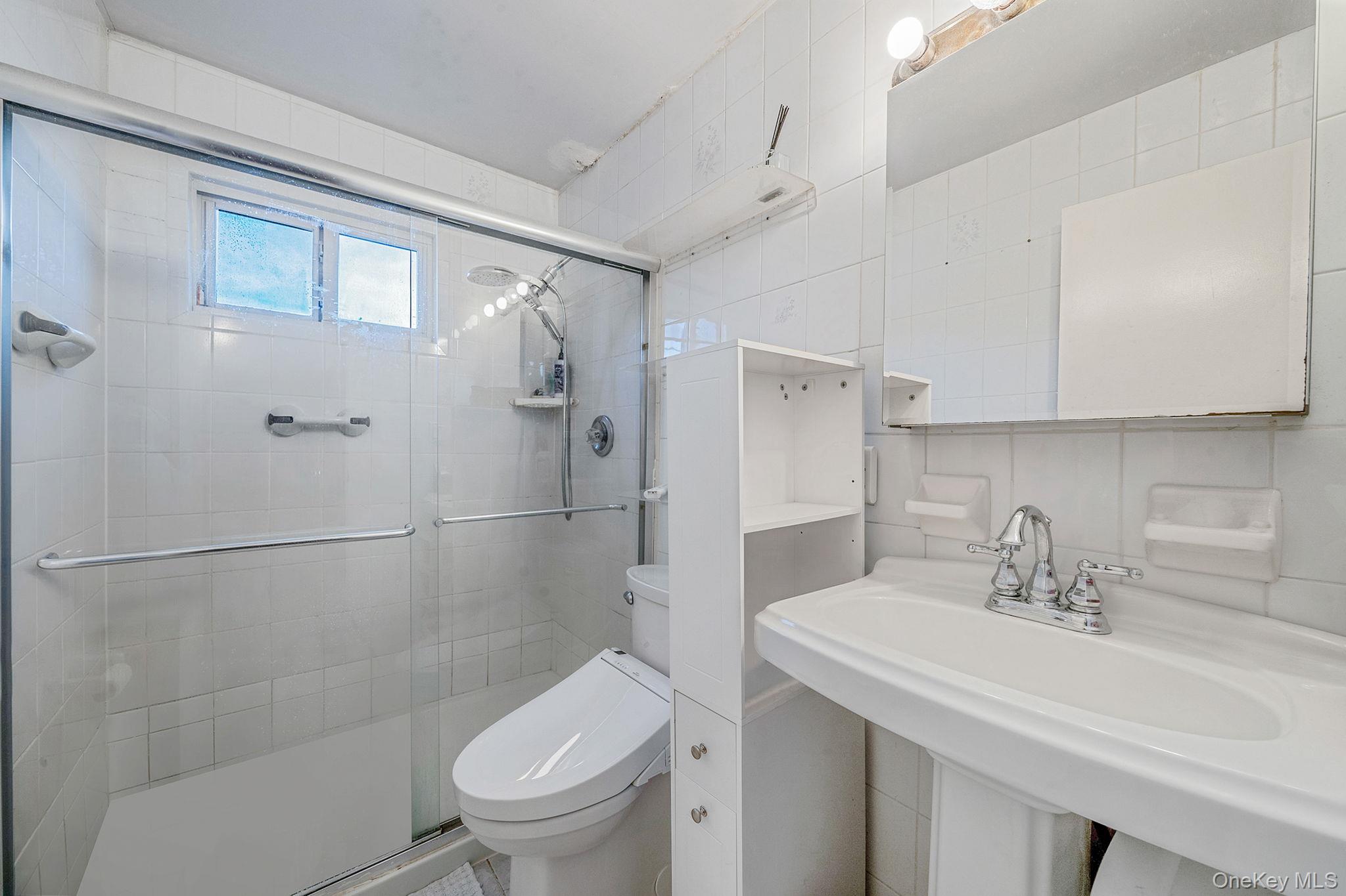 170 Grand Boulevard, Brentwood, NY 11717