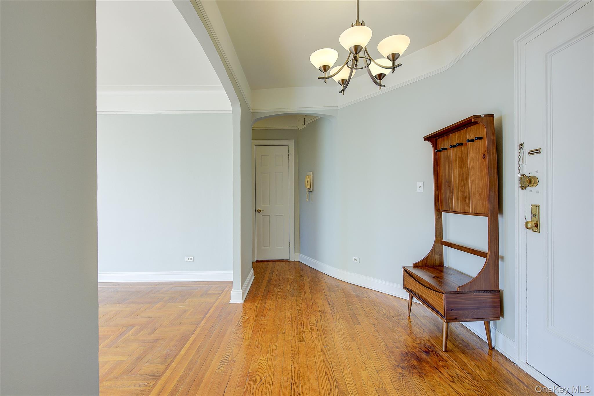 79-15 35th Avenue # 5A, Jackson Heights, NY 11372