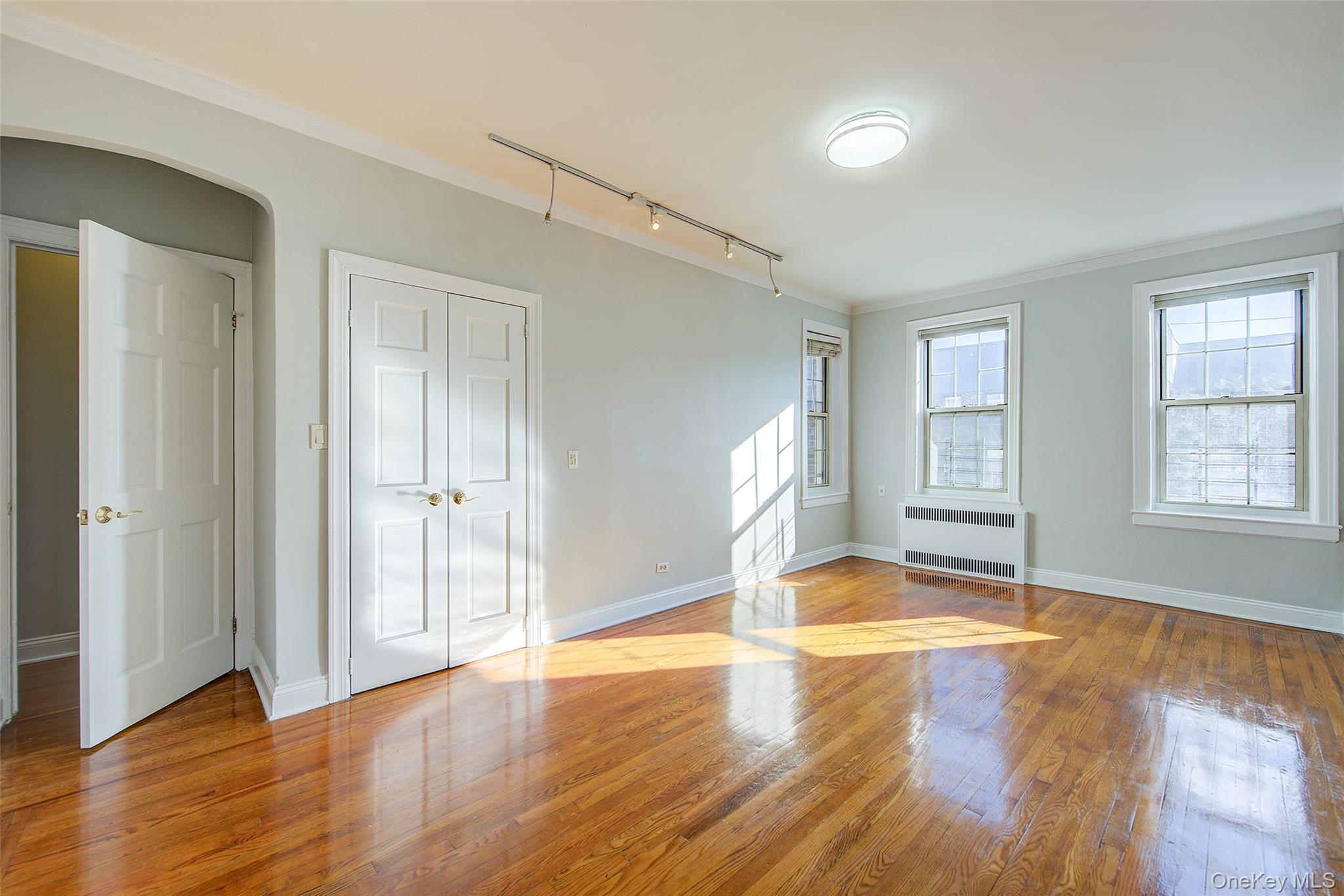 79-15 35th Avenue # 5A, Jackson Heights, NY 11372