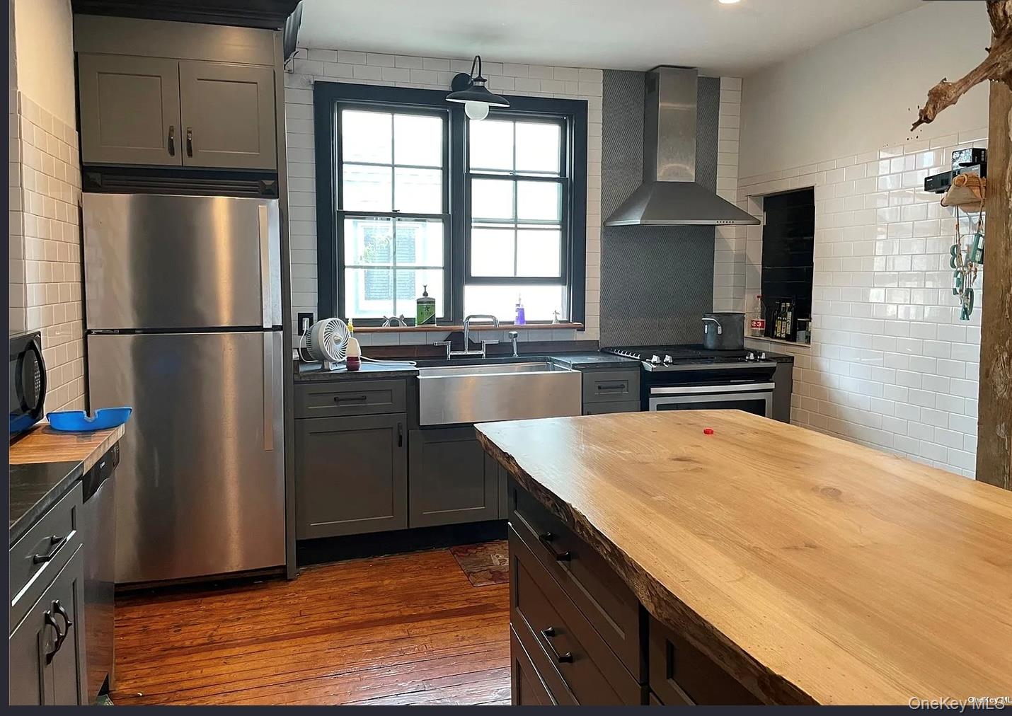 418 E Olive Street, Long Beach, NY 11561